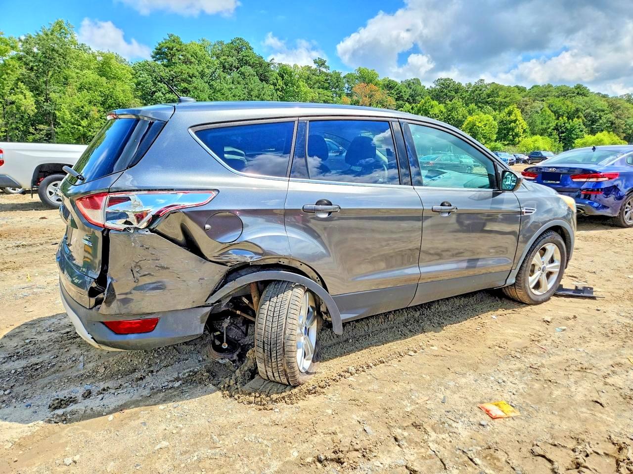 2015 Ford Escape Se Gray vin: 1FMCU9G90FUB55140