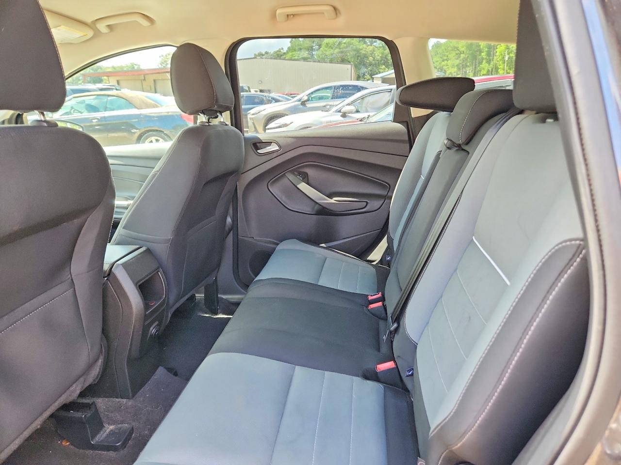 2015 Ford Escape Se Gray vin: 1FMCU9G90FUB55140