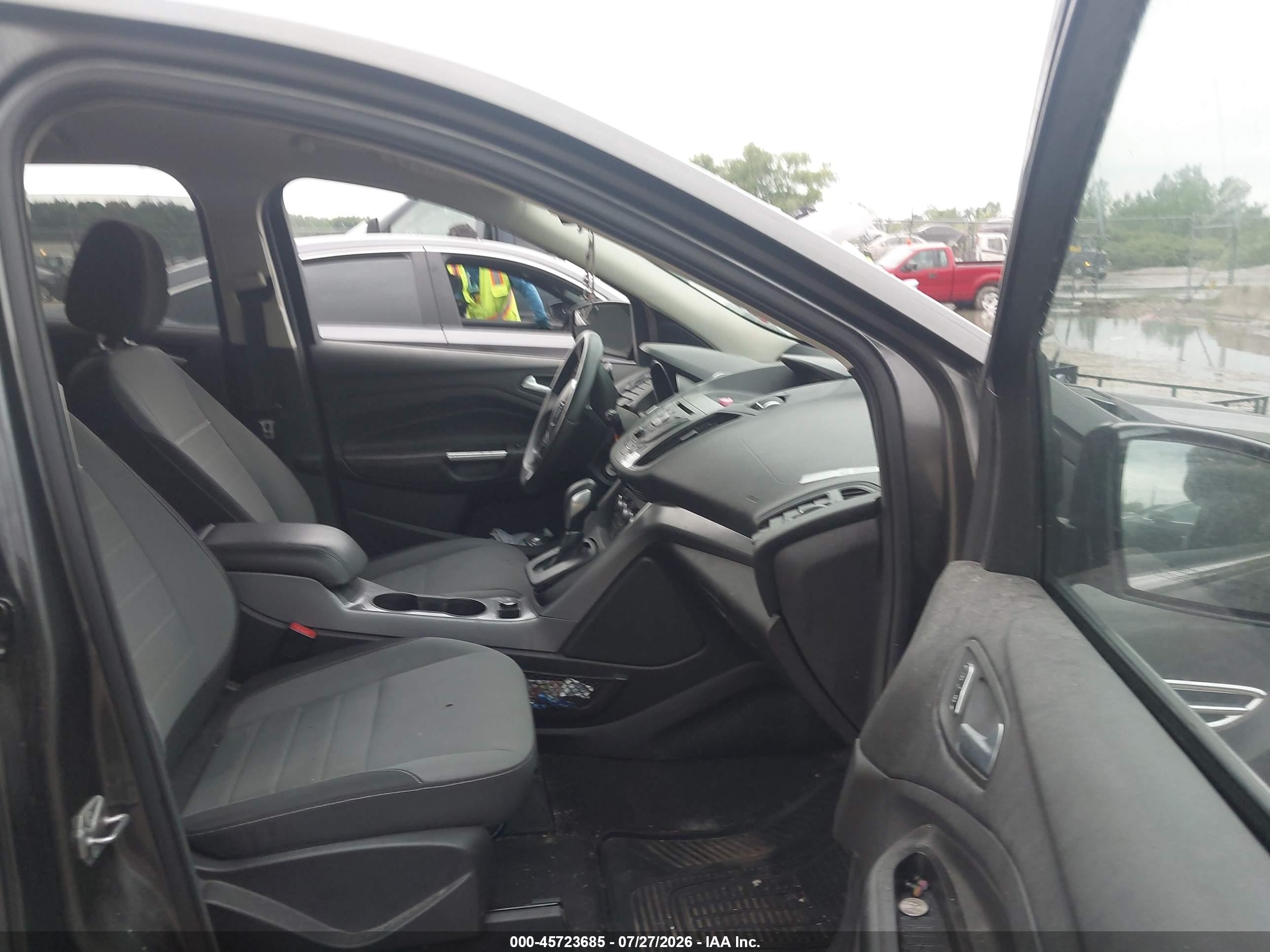 2015 Ford Escape Se Gray vin: 1FMCU9G90FUC75603