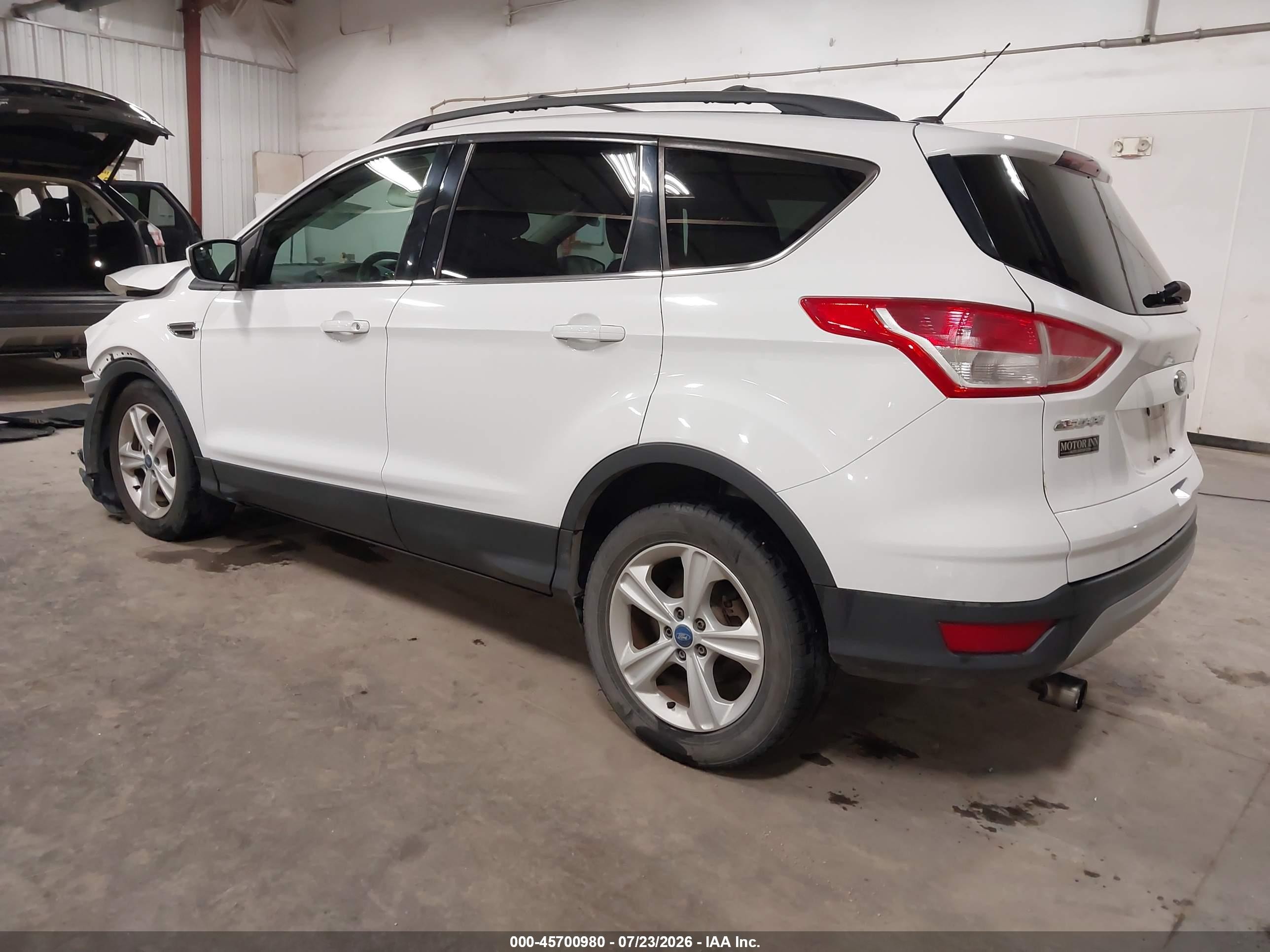 2013 Ford Escape Se White vin: 1FMCU9G91DUA18396