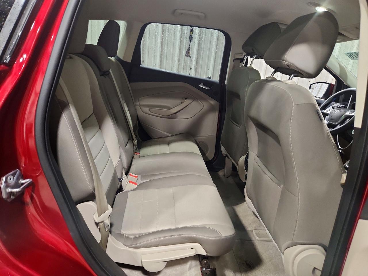 2013 Ford Escape Se Red vin: 1FMCU9G91DUB43074