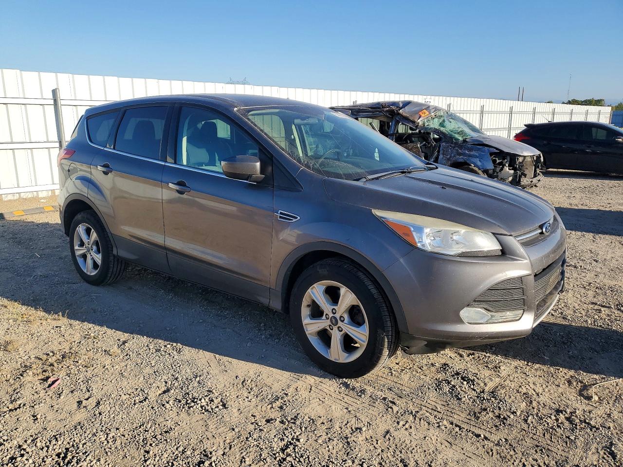 2014 Ford Escape Se Gray vin: 1FMCU9G91EUA07383