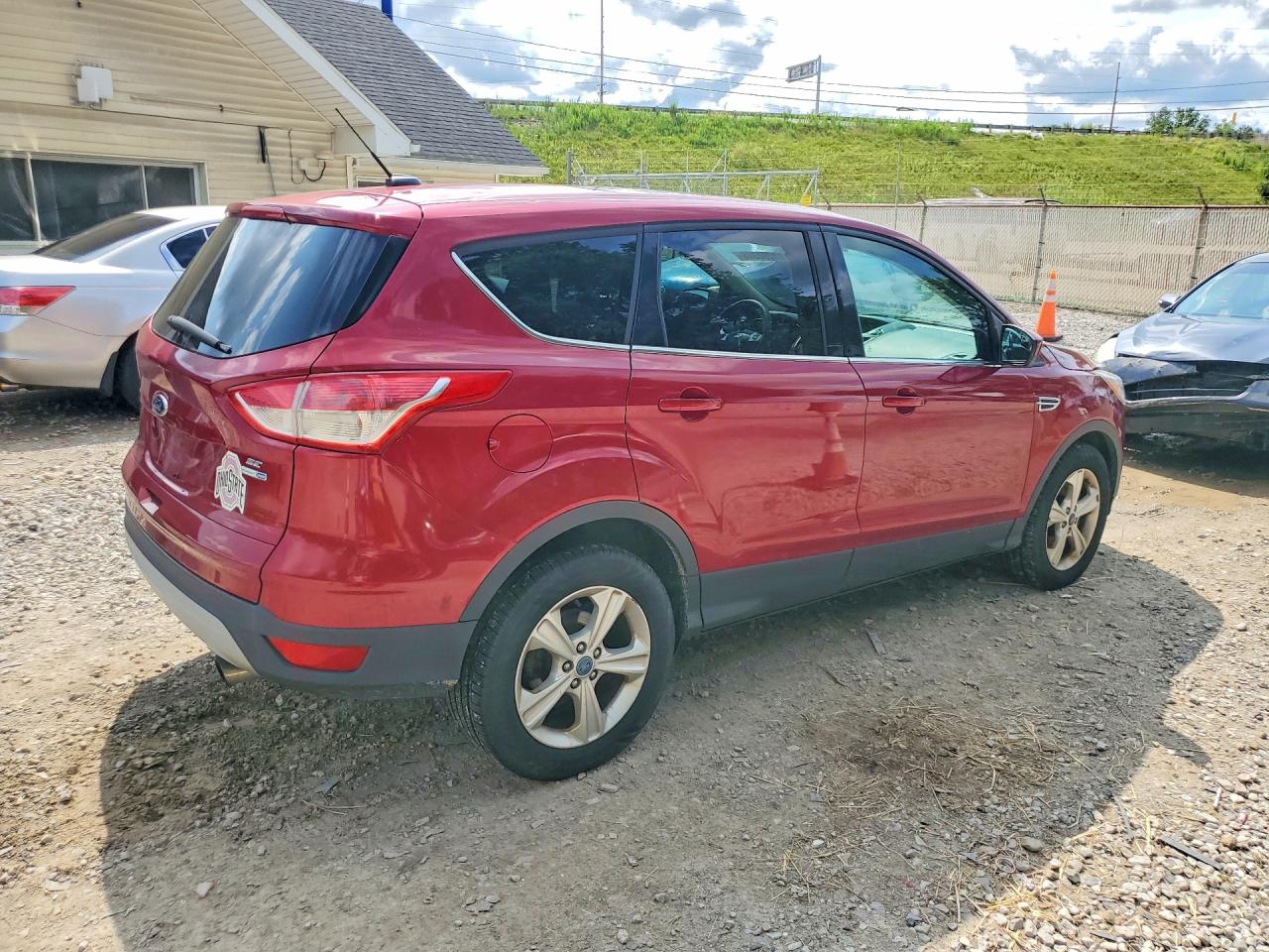 2014 Ford Escape Se Красный vin: 1FMCU9G91EUA46748