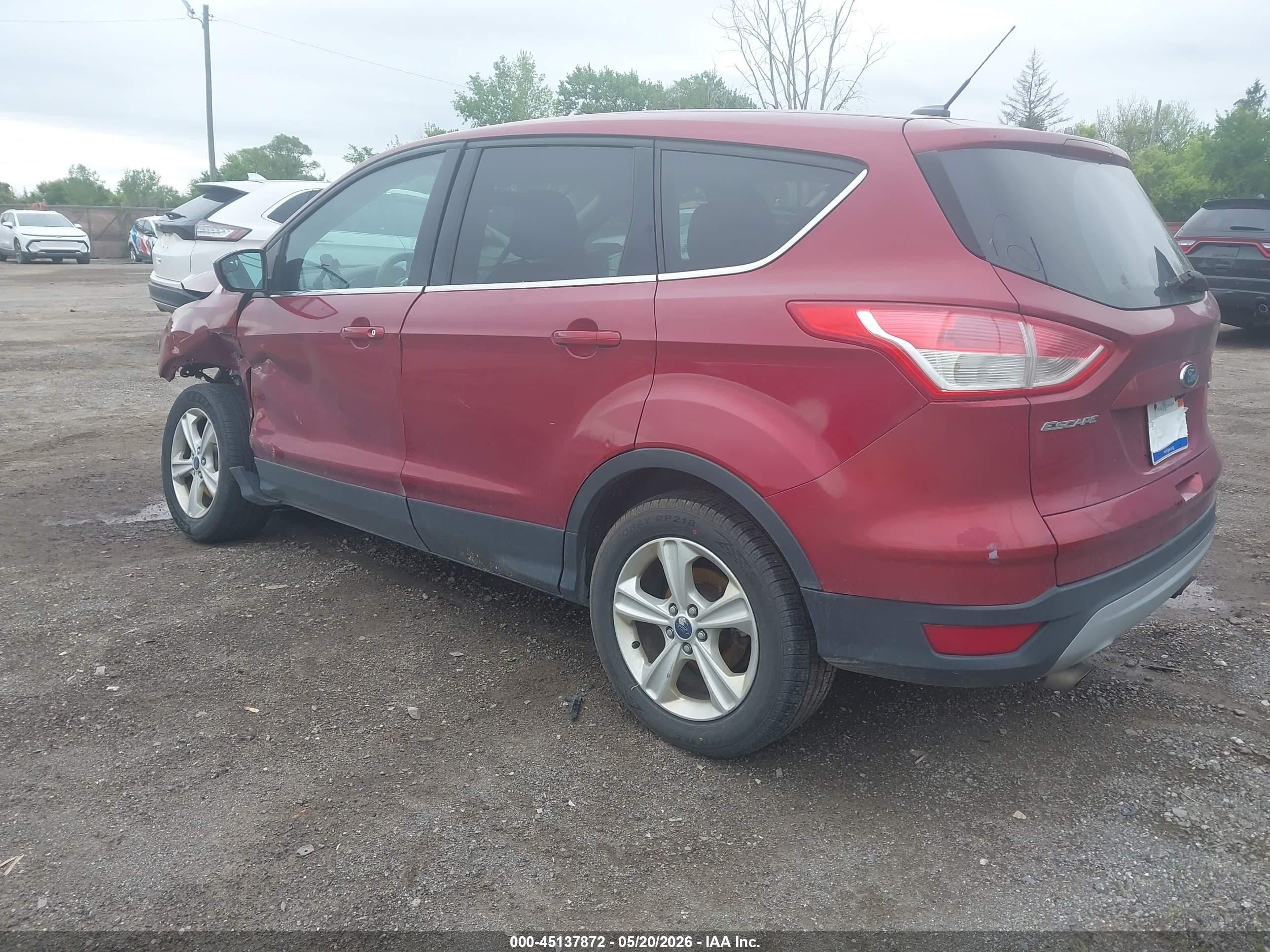 2014 Ford Escape Se Красный vin: 1FMCU9G91EUC24917