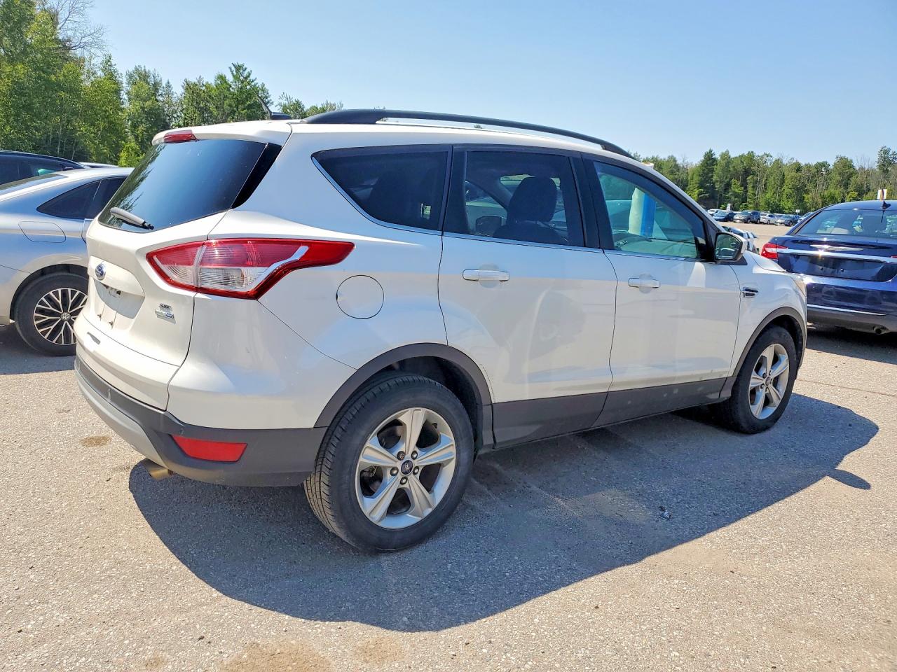 2014 Ford Escape Se White vin: 1FMCU9G91EUD11586