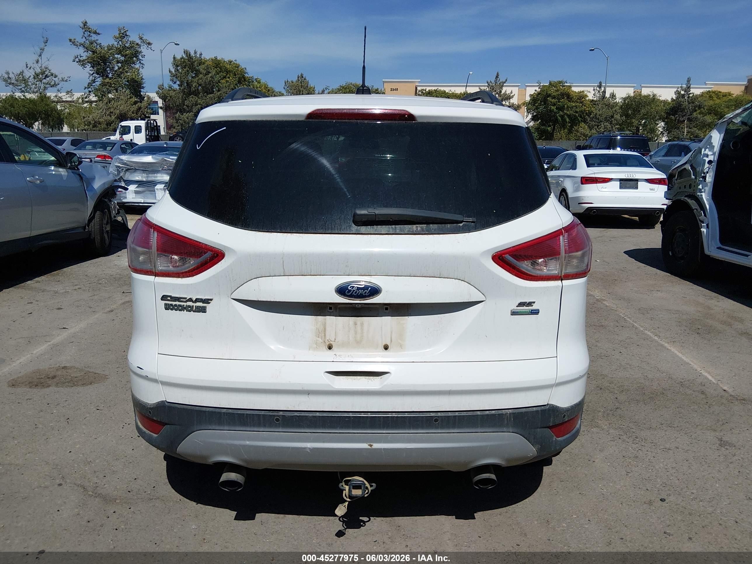 2015 Ford Escape Se White vin: 1FMCU9G91FUB48777