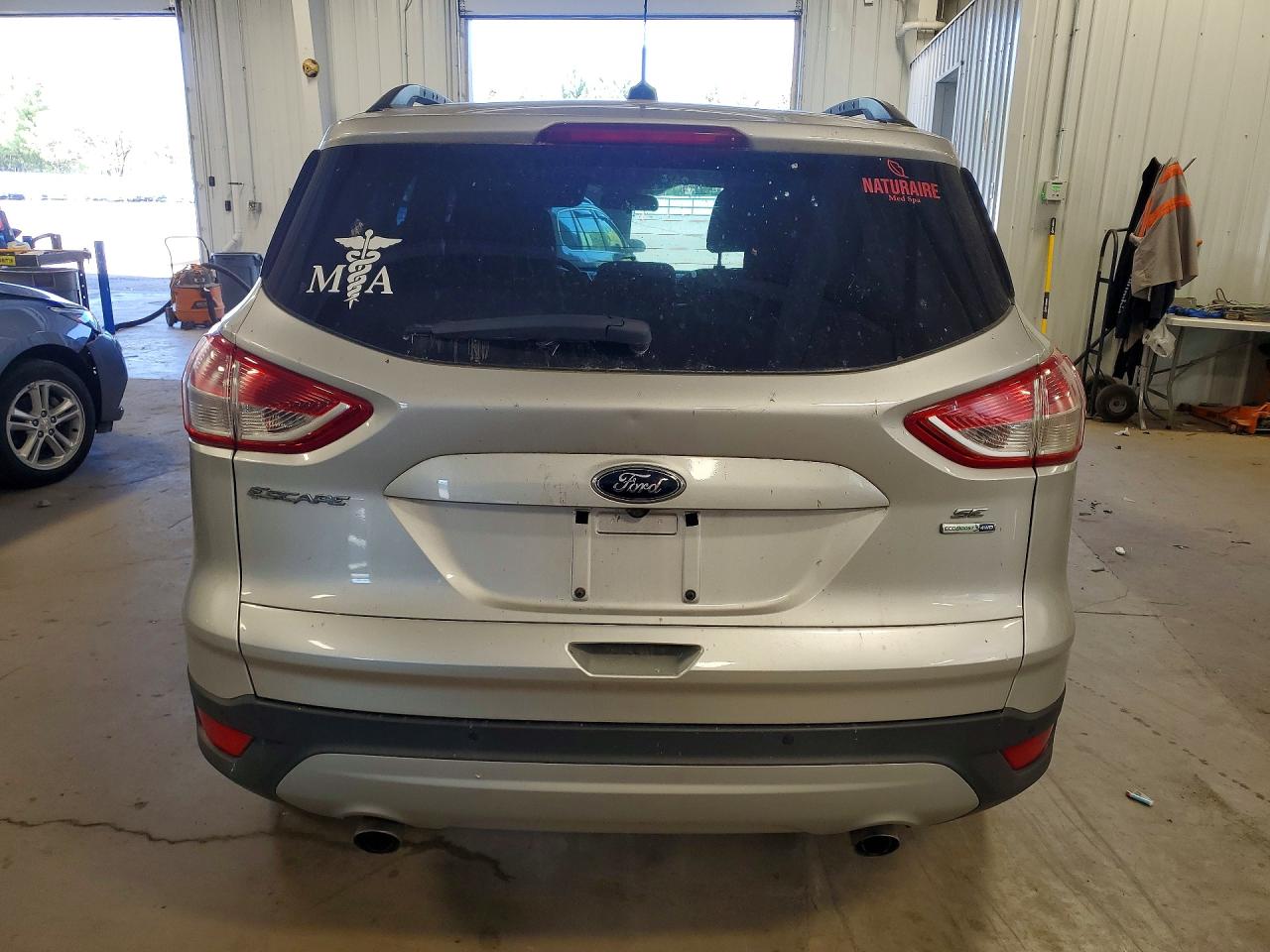 2015 Ford Escape Se Серебряный vin: 1FMCU9G91FUC66165