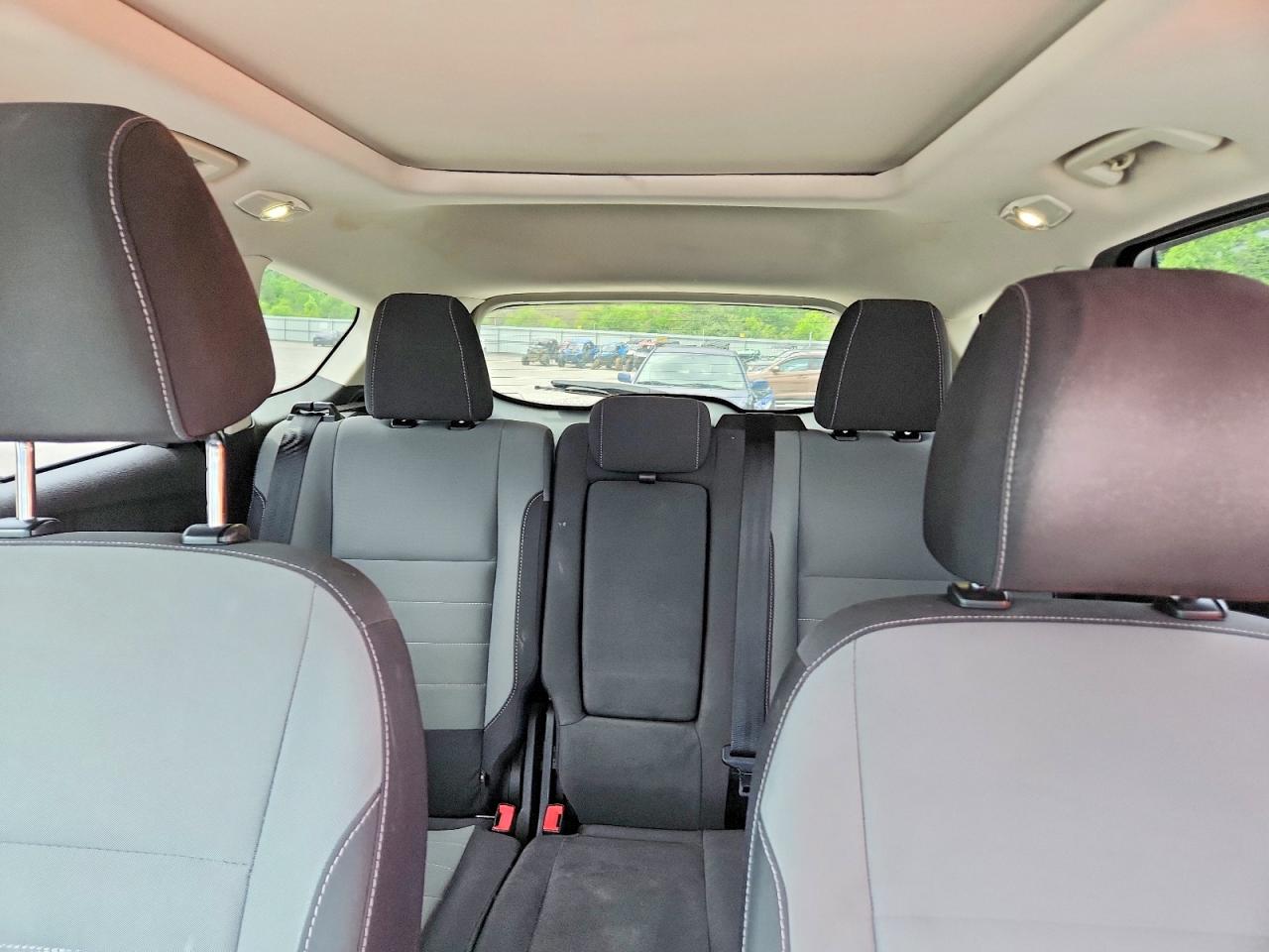 2016 Ford Escape Se Синий vin: 1FMCU9G91GUA22873