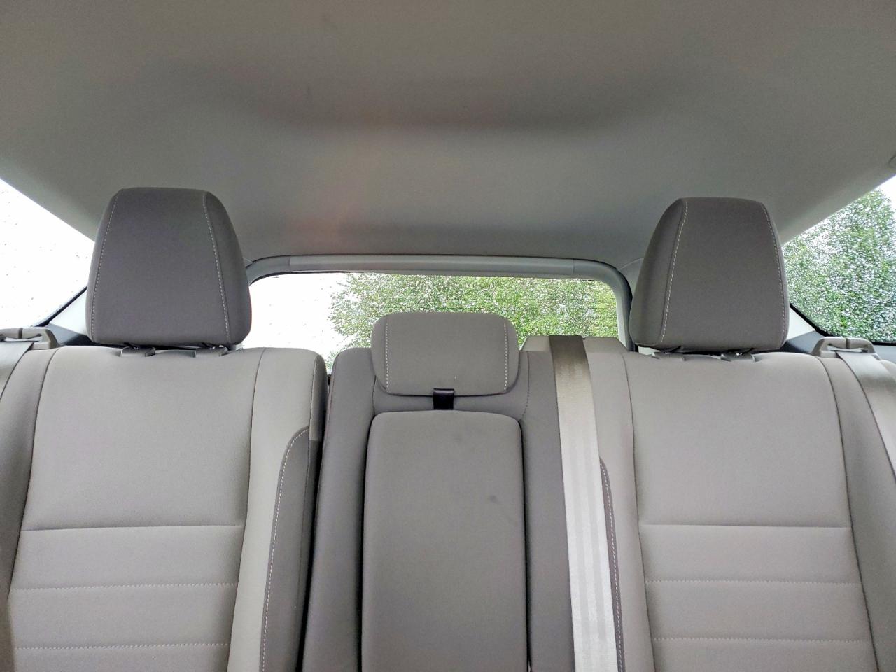 2016 Ford Escape Se White vin: 1FMCU9G91GUB61188