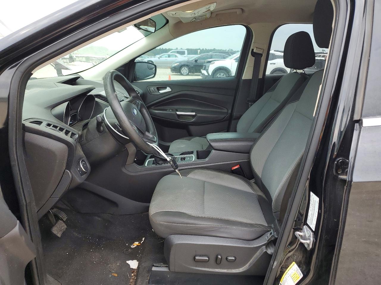 2017 Ford Escape Se Black vin: 1FMCU9G91HUC53483