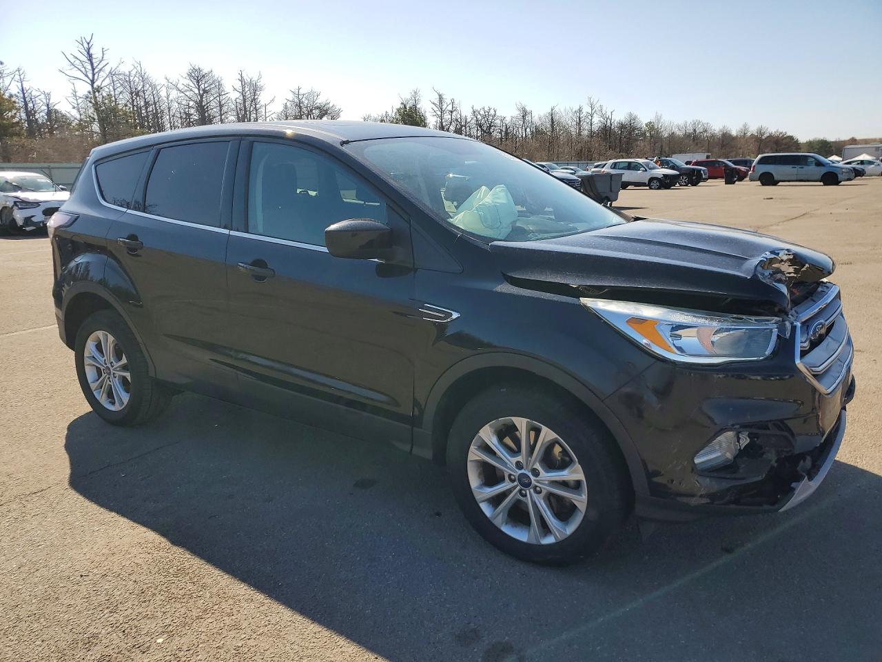 2017 Ford Escape Se Black vin: 1FMCU9G91HUE28055