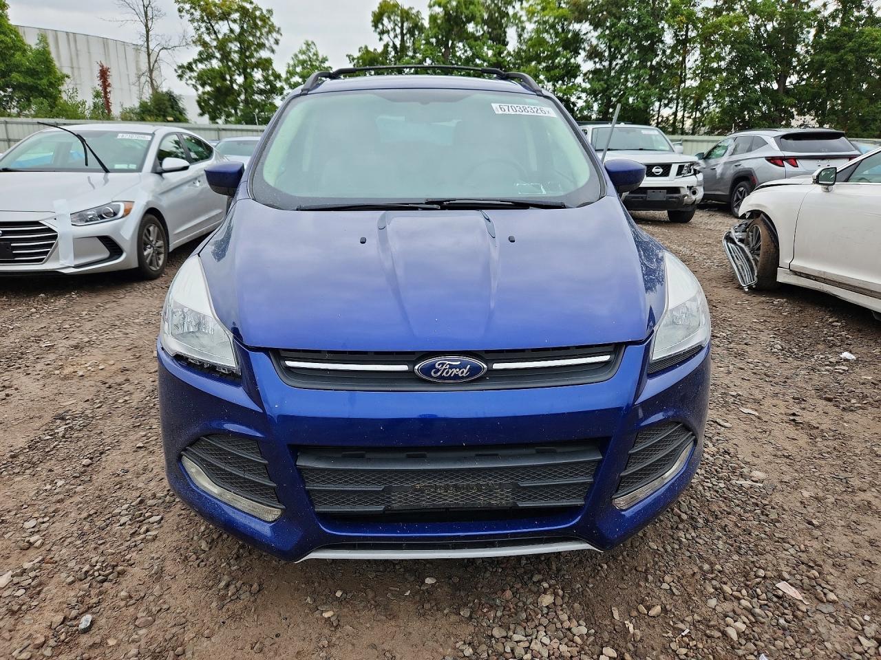 2013 Ford Escape Blue vin: 1FMCU9G92DUA18018