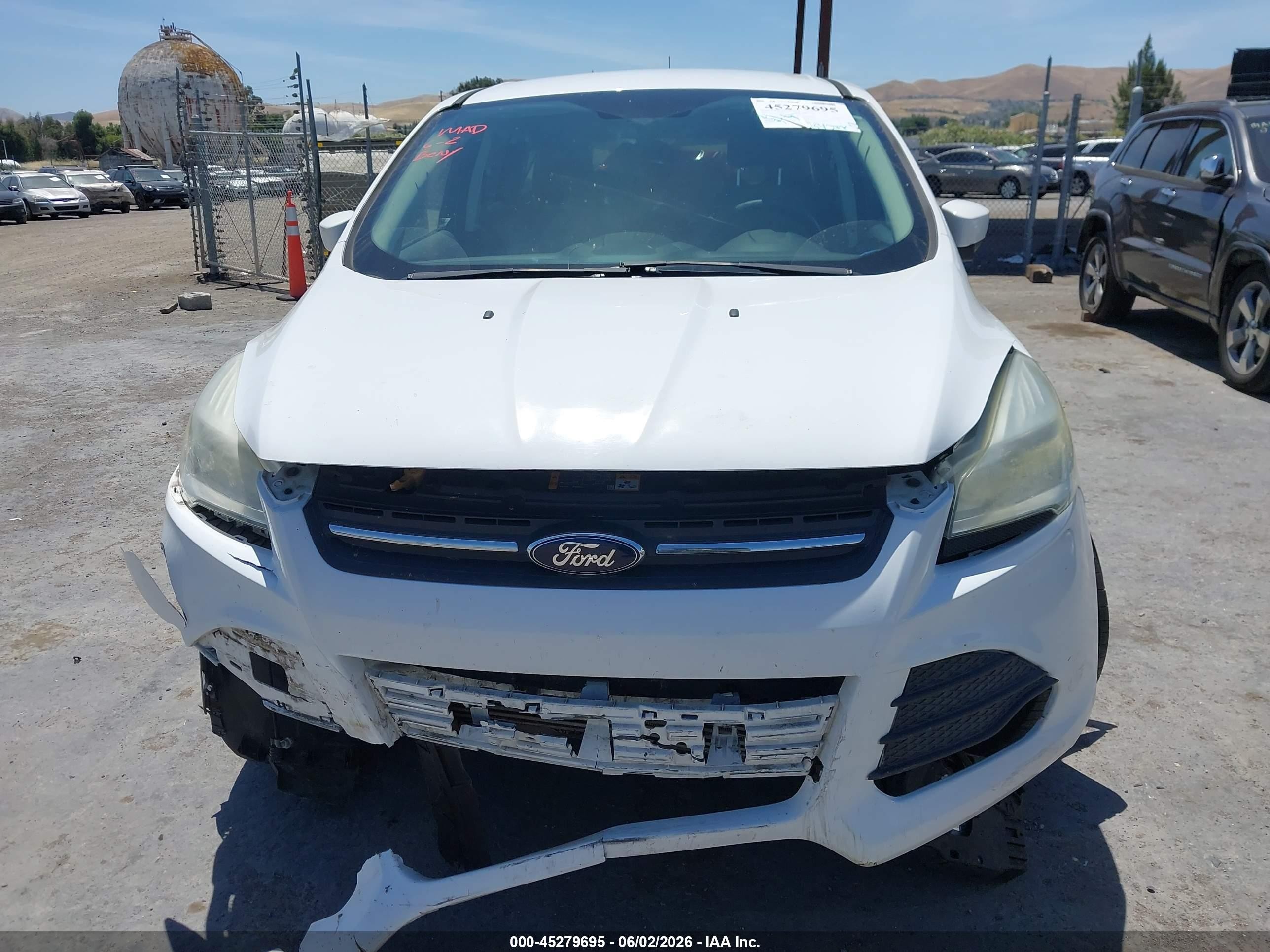 2013 Ford Escape Se Белый vin: 1FMCU9G92DUB70882