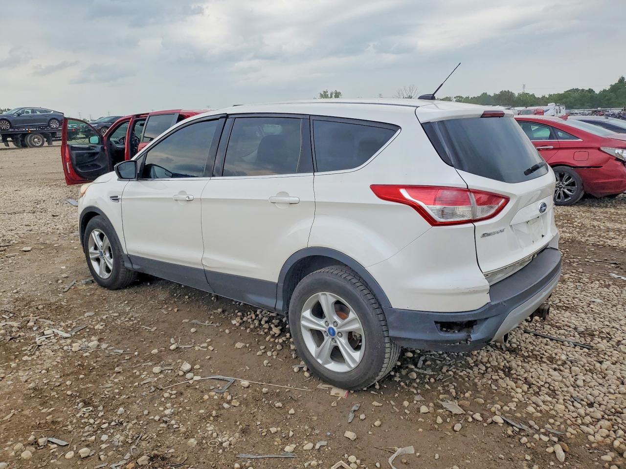 2013 Ford Escape Se White vin: 1FMCU9G92DUC21281