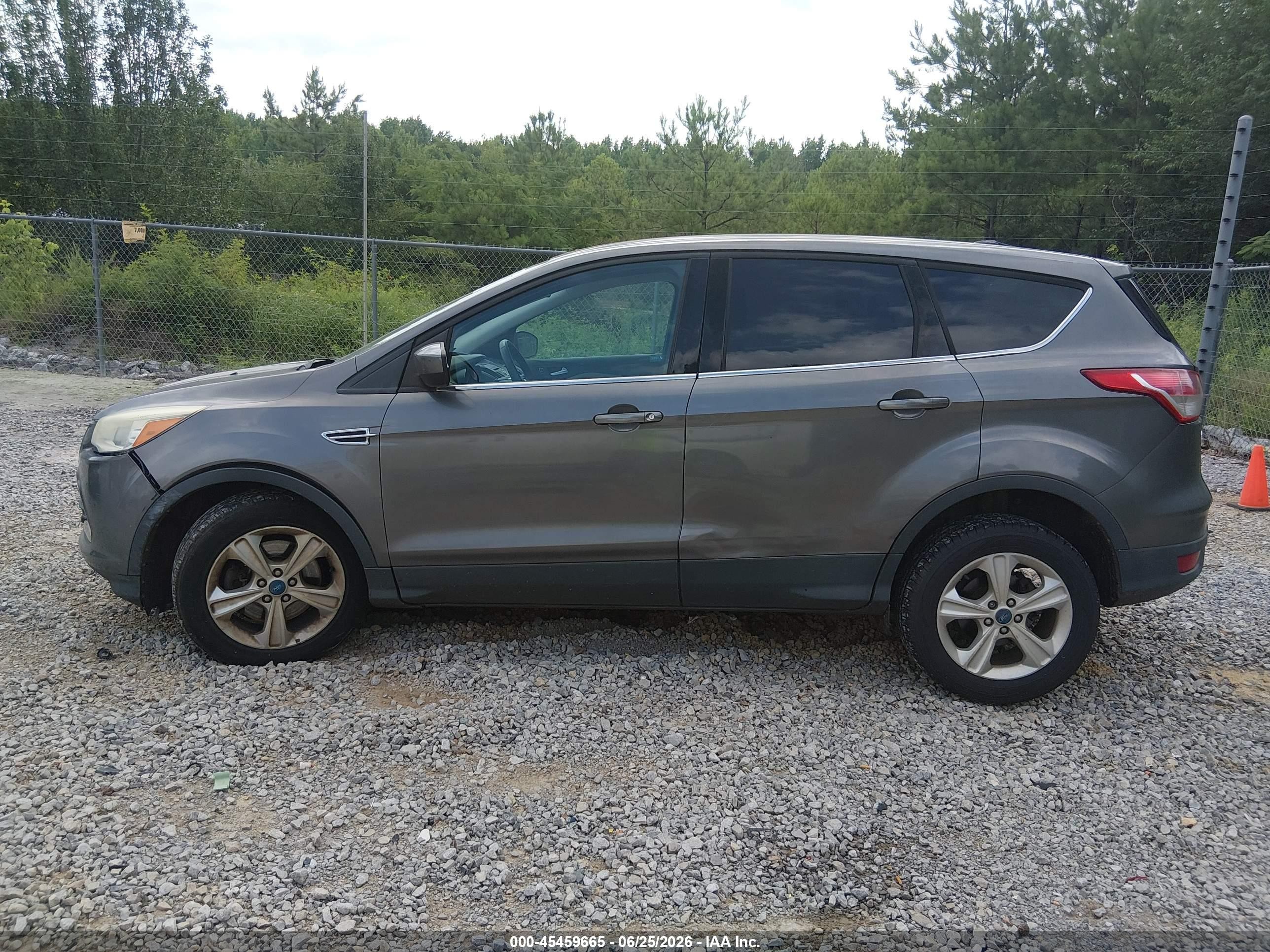 2013 Ford Escape Se Gray vin: 1FMCU9G92DUD92757