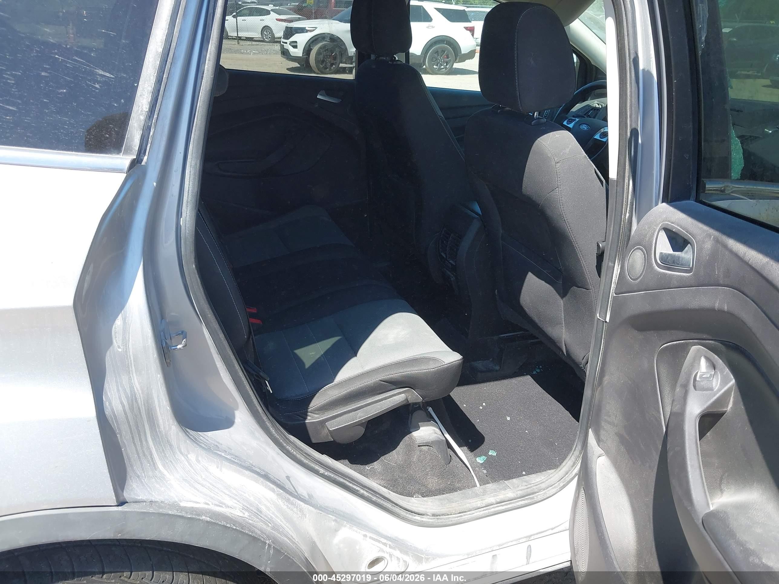 2015 Ford Escape Se Silver vin: 1FMCU9G92FUB49078