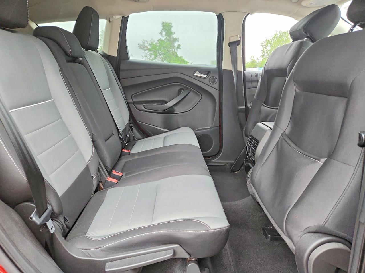 2015 Ford Escape Se Red vin: 1FMCU9G92FUB80816