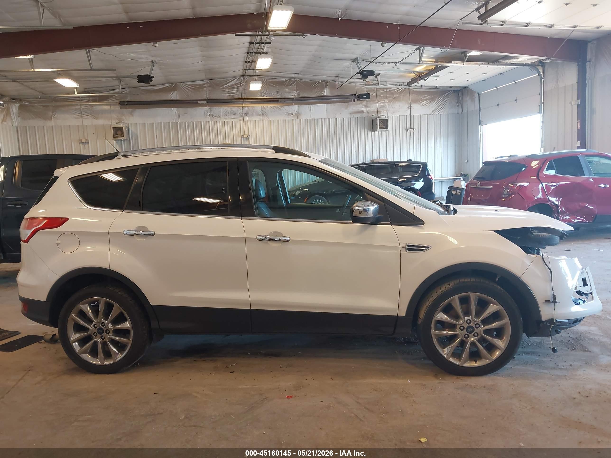 2015 Ford Escape Se Белый vin: 1FMCU9G92FUB83733
