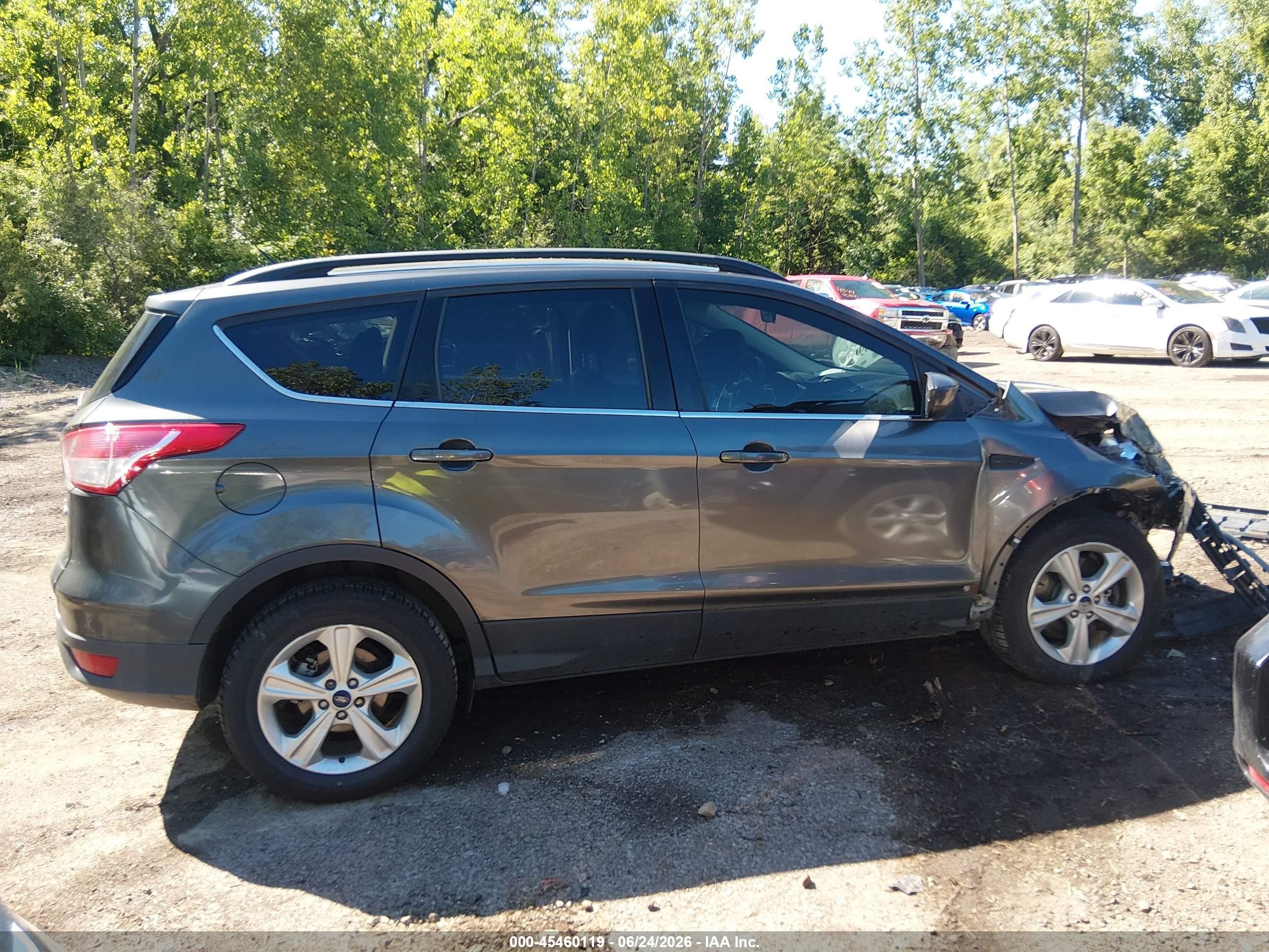2015 Ford Escape Se Gray vin: 1FMCU9G92FUB91136