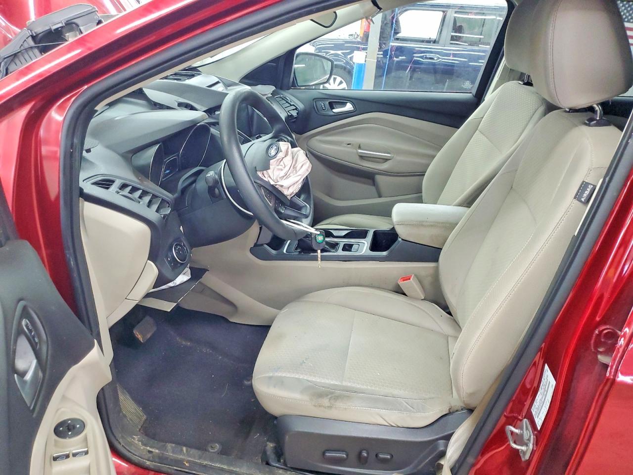 2017 Ford Escape Se Red vin: 1FMCU9G92HUB73268
