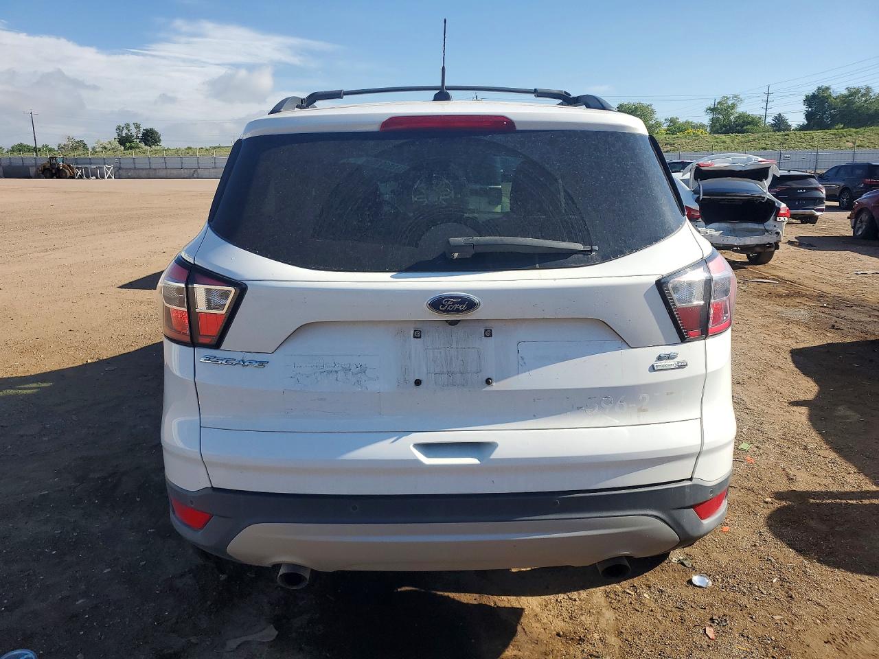 2017 Ford Escape Se White vin: 1FMCU9G92HUE08414