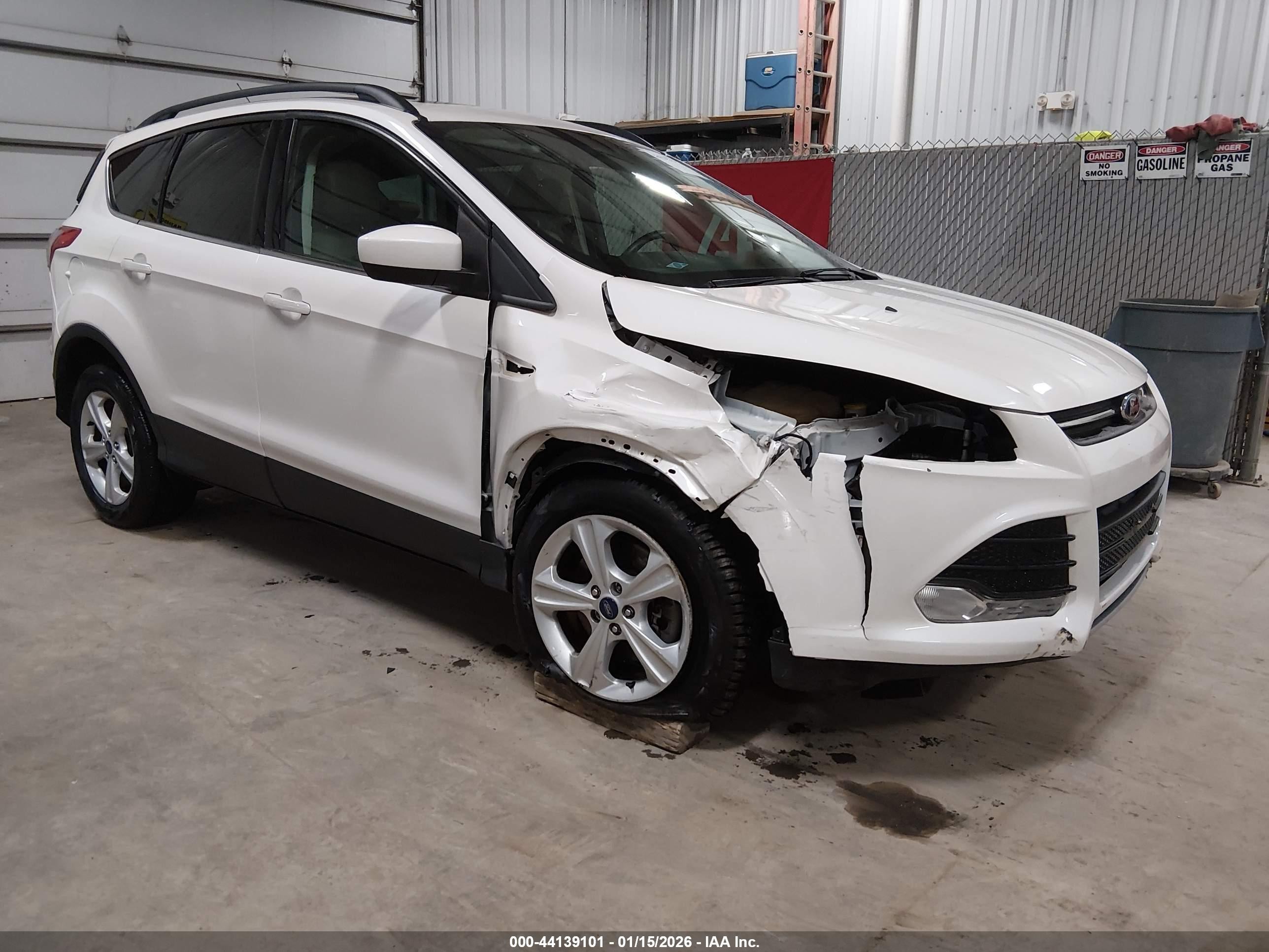 2014 Ford Escape Se White vin: 1FMCU9G93EUB05976
