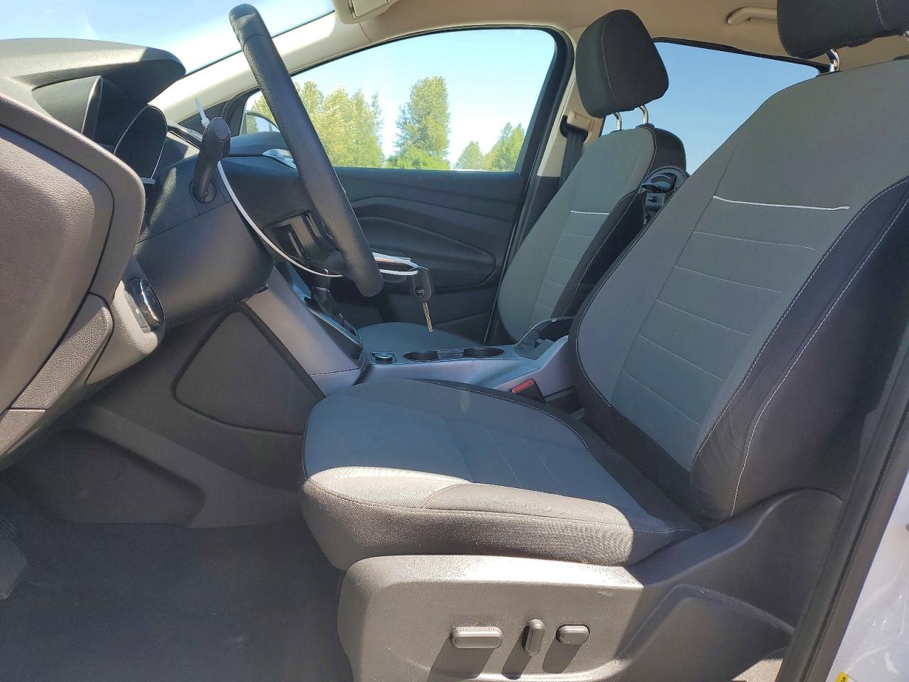 2014 Ford Escape Se White vin: 1FMCU9G93EUB48360