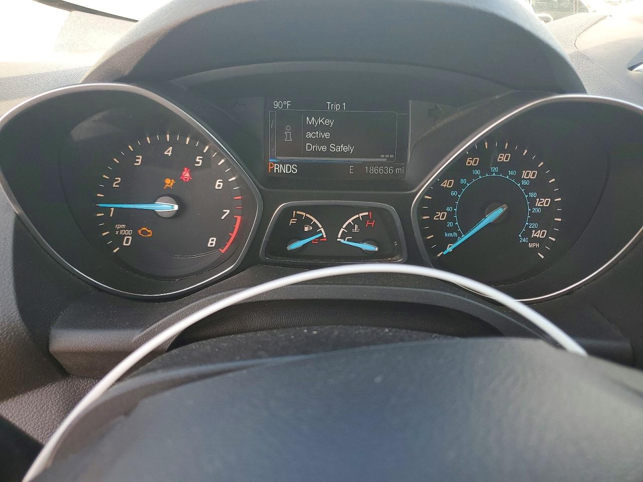 2014 Ford Escape Se White vin: 1FMCU9G93EUB86042