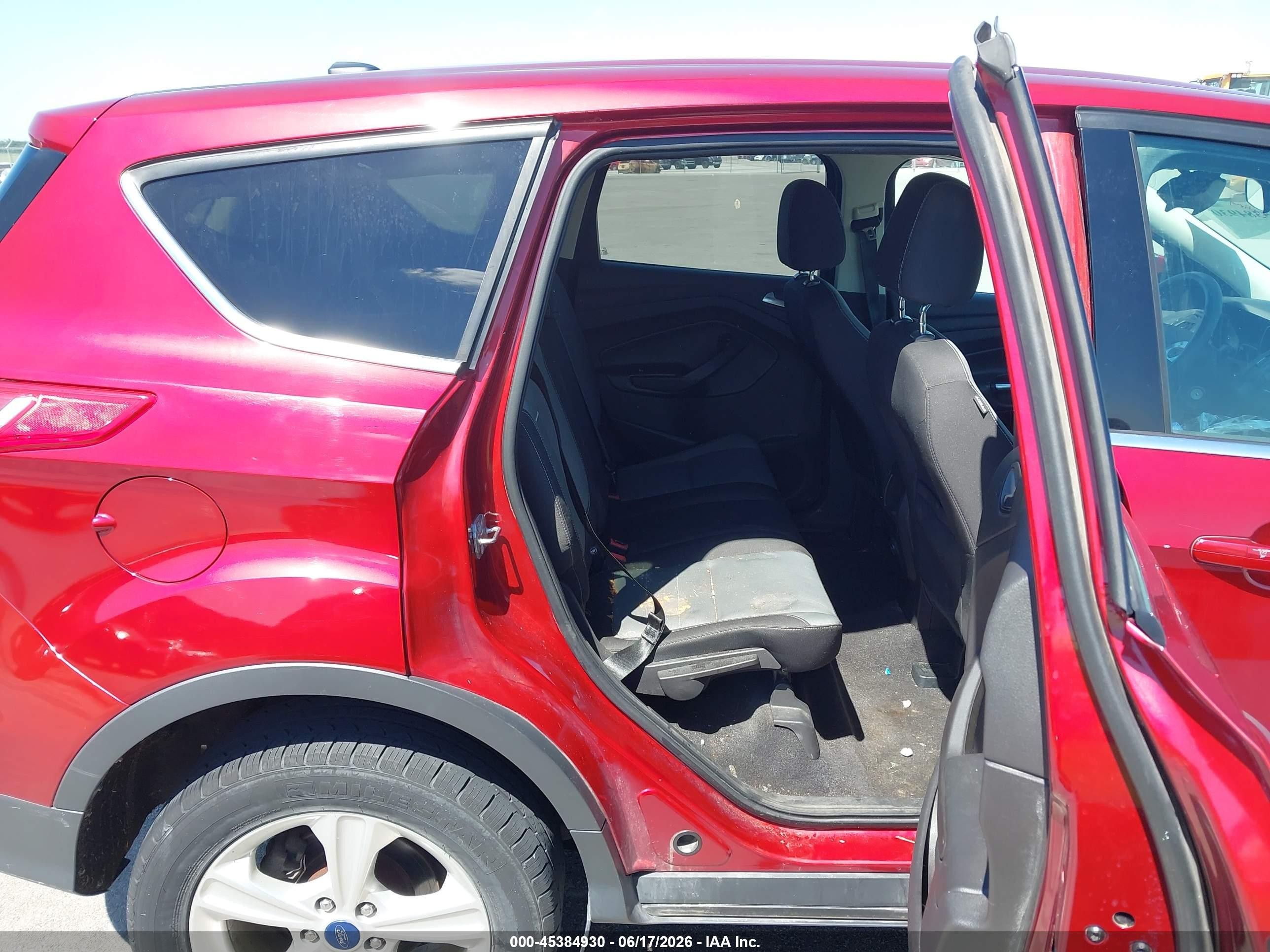 2015 Ford Escape Se Красный vin: 1FMCU9G93FUB31043