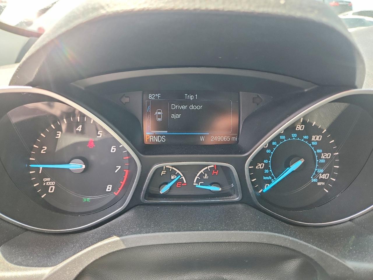 2015 Ford Escape Se Gray vin: 1FMCU9G93FUB46688