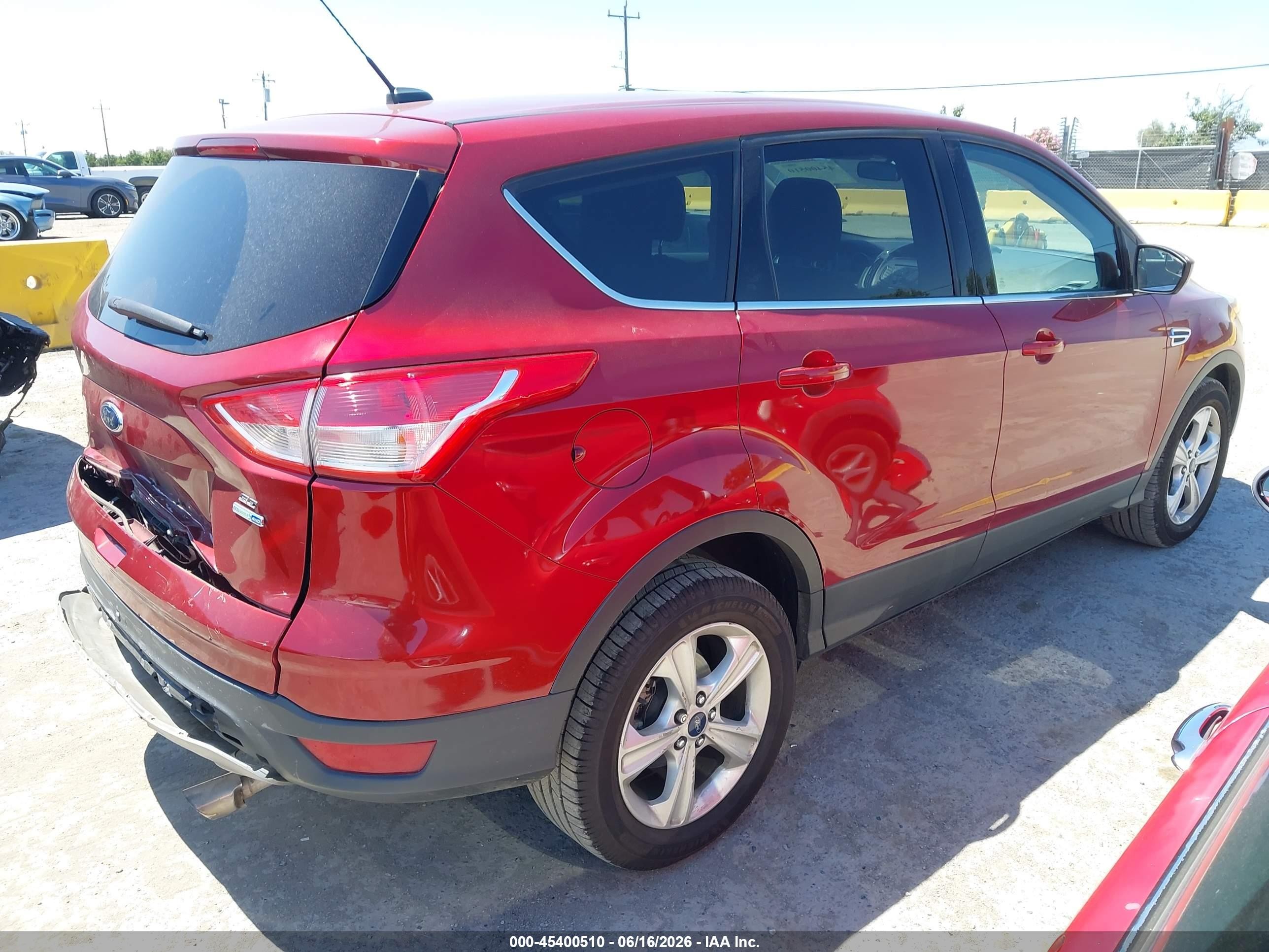 2015 Ford Escape Se Red vin: 1FMCU9G93FUC90547