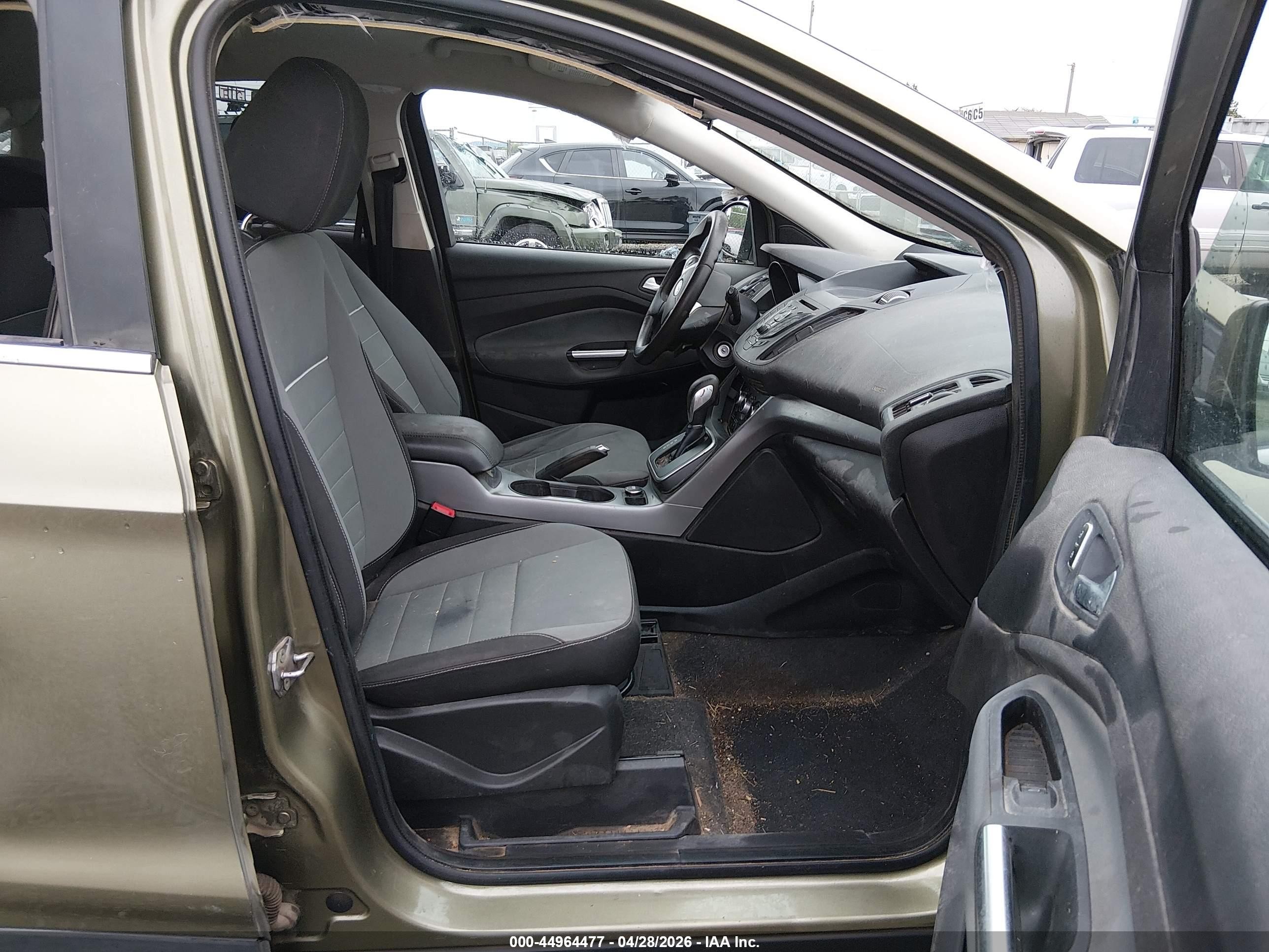 2013 Ford Escape Se Зеленый vin: 1FMCU9G94DUA17887