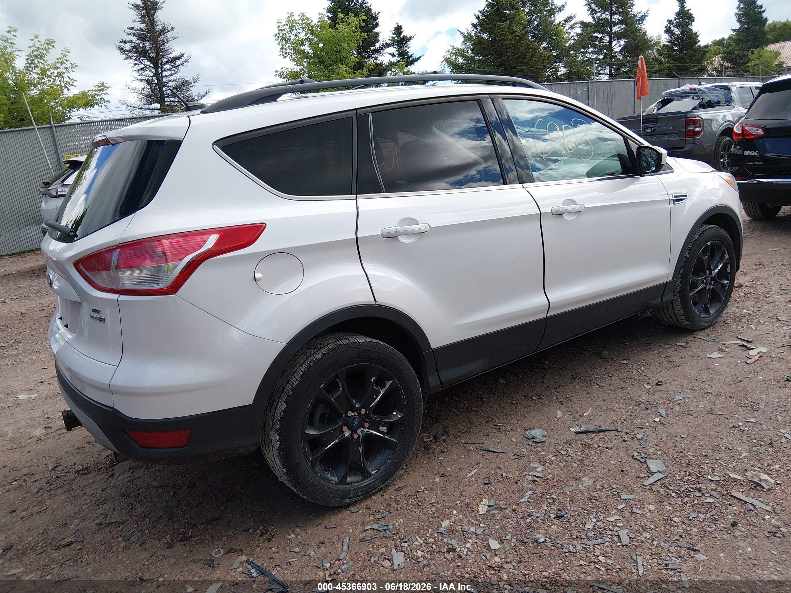 2013 Ford Escape Se White vin: 1FMCU9G94DUD02038