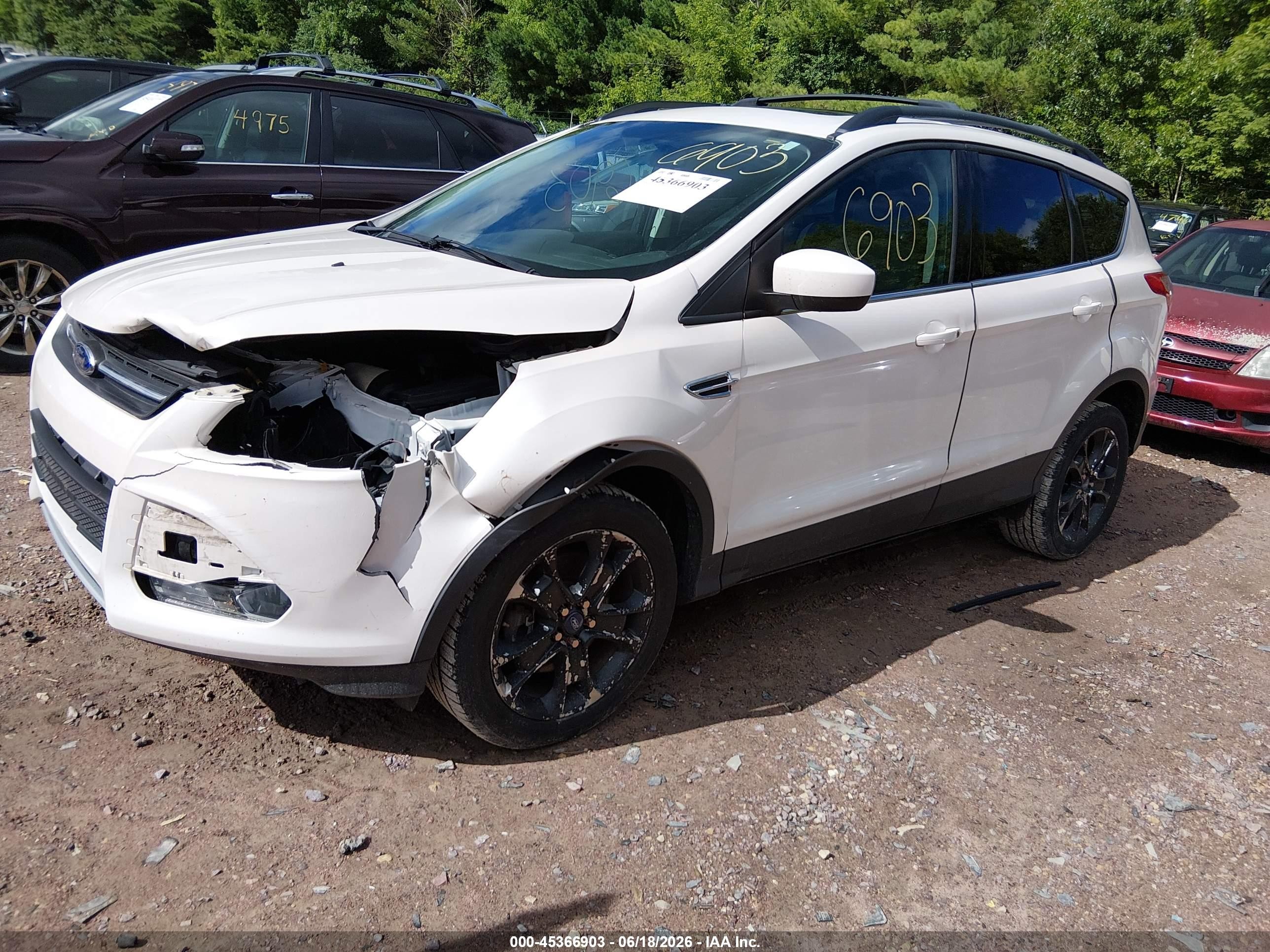 2013 Ford Escape Se White vin: 1FMCU9G94DUD02038