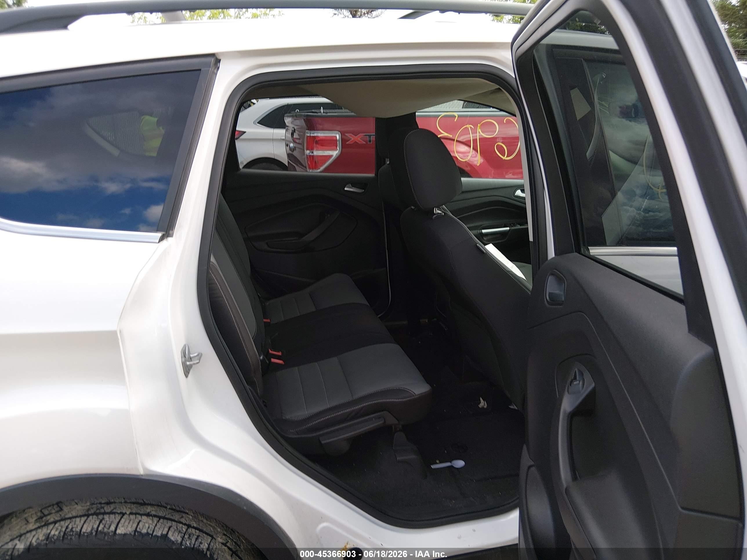 2013 Ford Escape Se White vin: 1FMCU9G94DUD02038