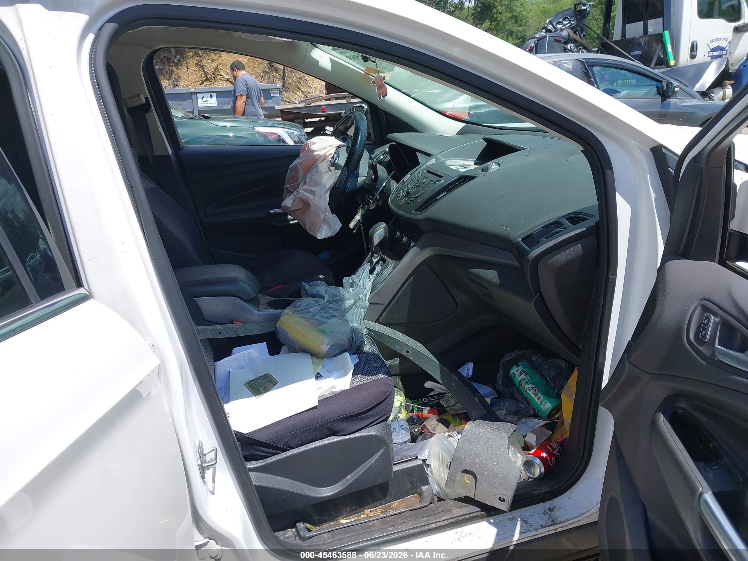 2014 Ford Escape Se White vin: 1FMCU9G94EUC22109