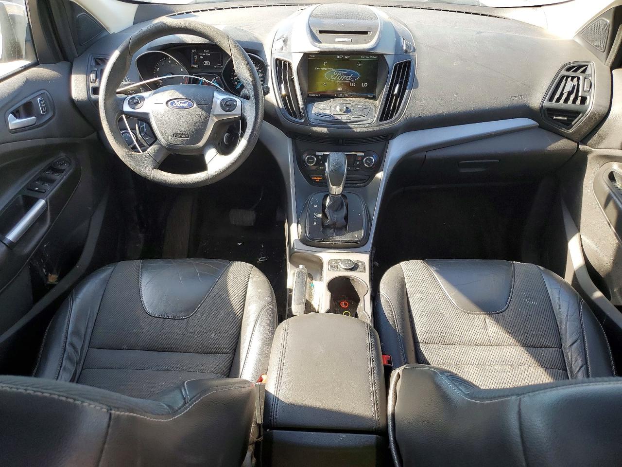 2015 Ford Escape Se White vin: 1FMCU9G94FUA00798