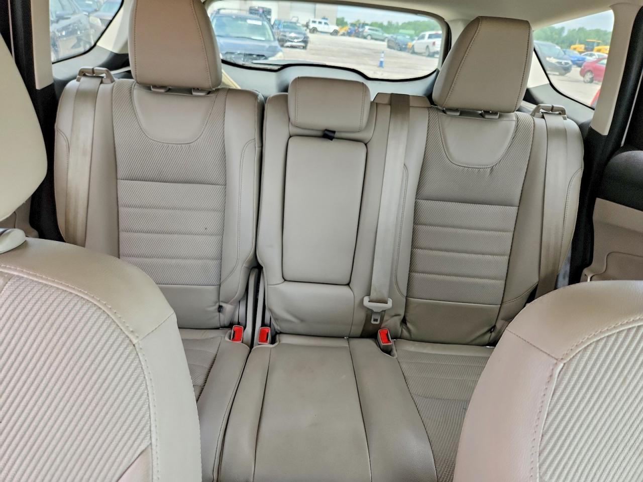 2015 Ford Escape Se White vin: 1FMCU9G94FUA78577