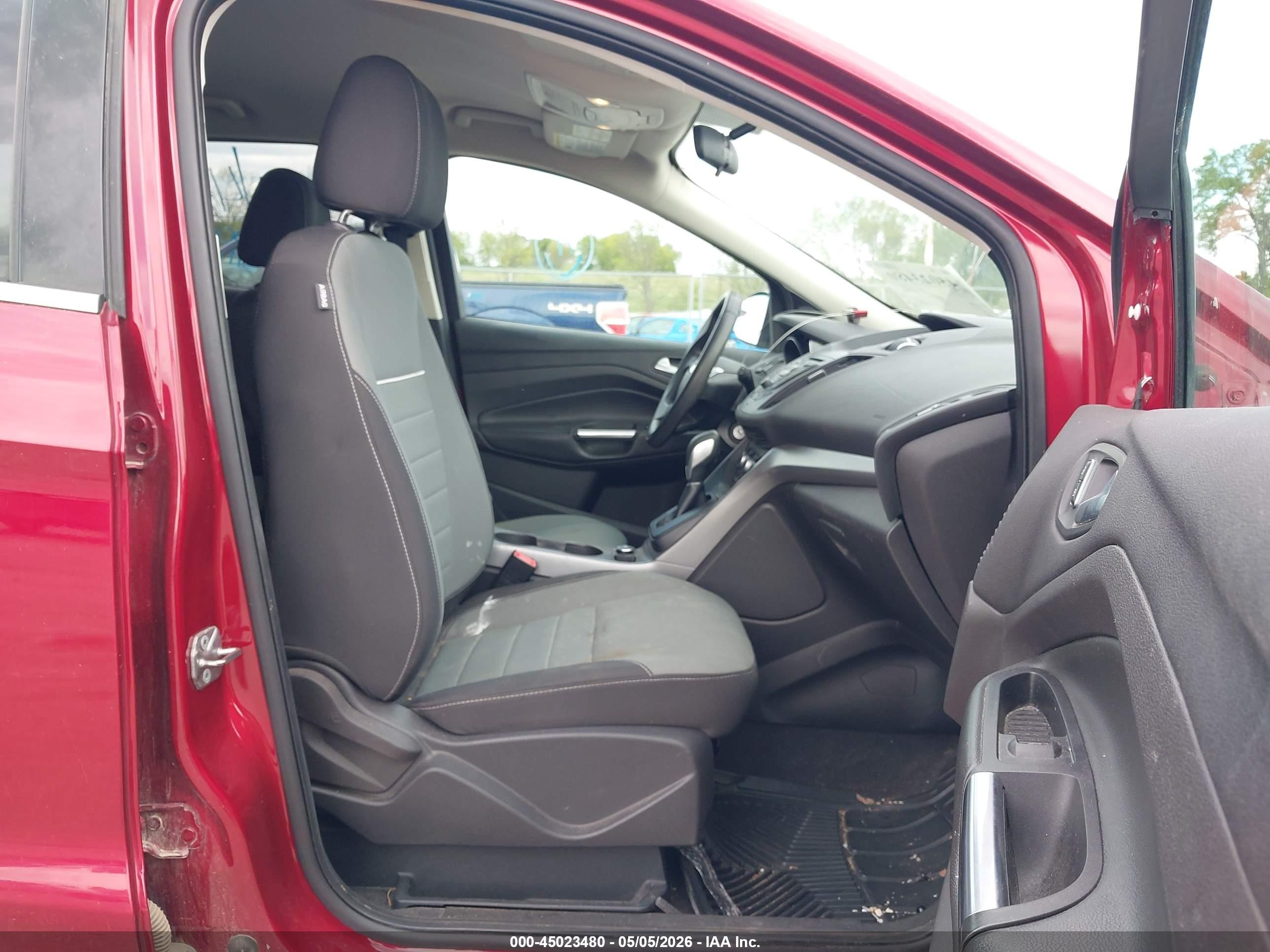 2015 Ford Escape Se Maroon vin: 1FMCU9G94FUB11268