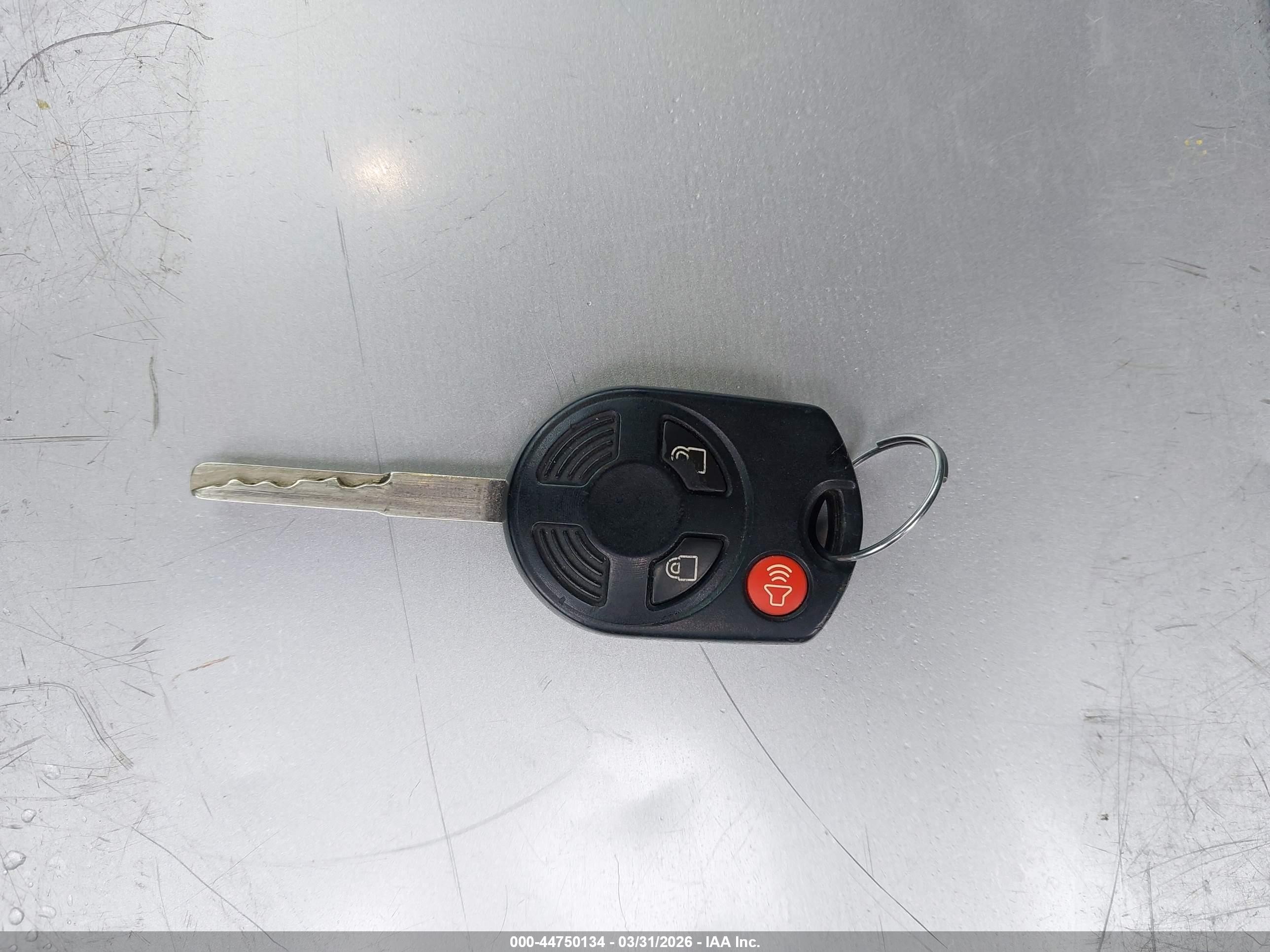 2015 Ford Escape Se Серебряный vin: 1FMCU9G94FUB34887