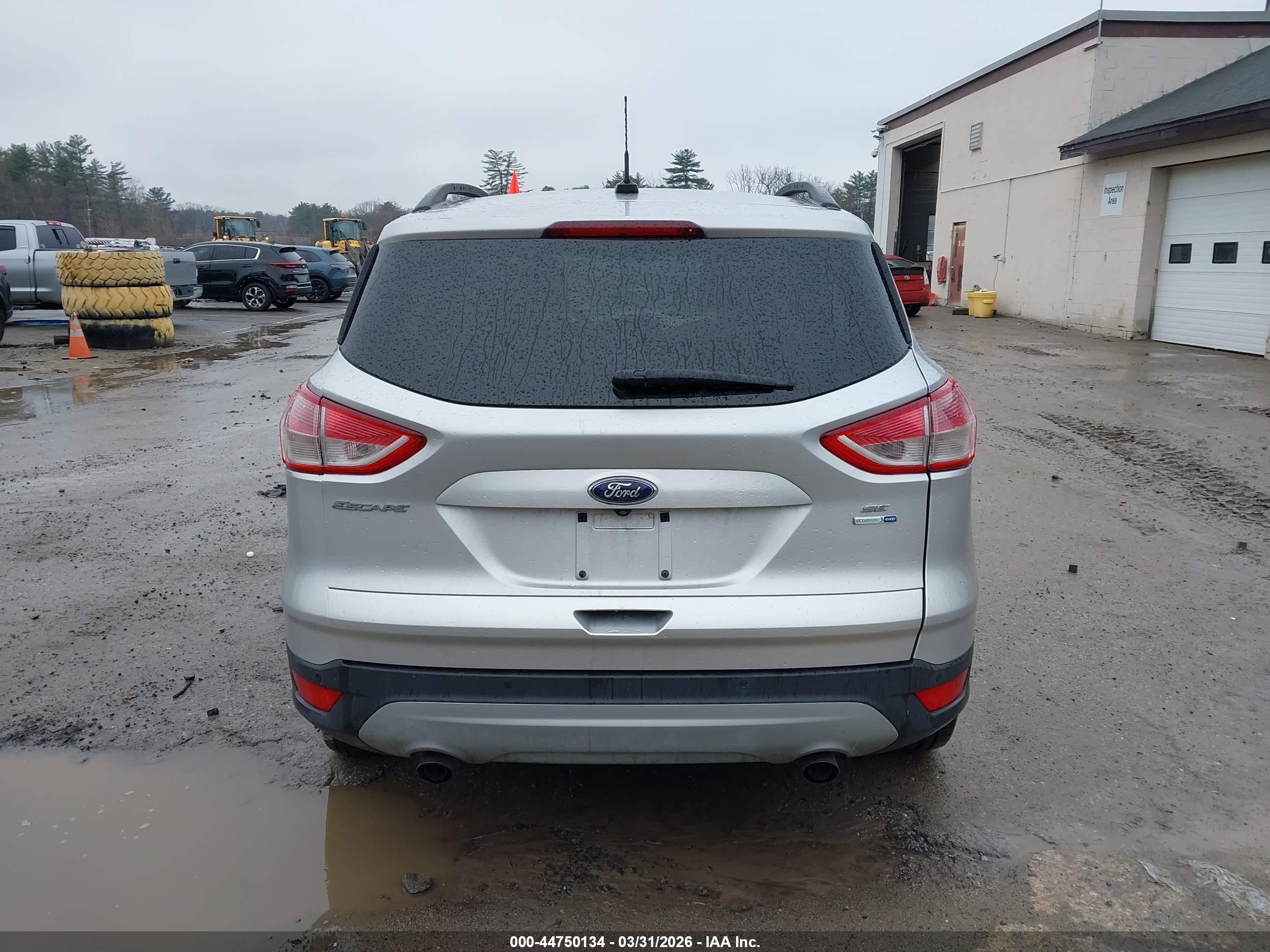 2015 Ford Escape Se Серебряный vin: 1FMCU9G94FUB34887