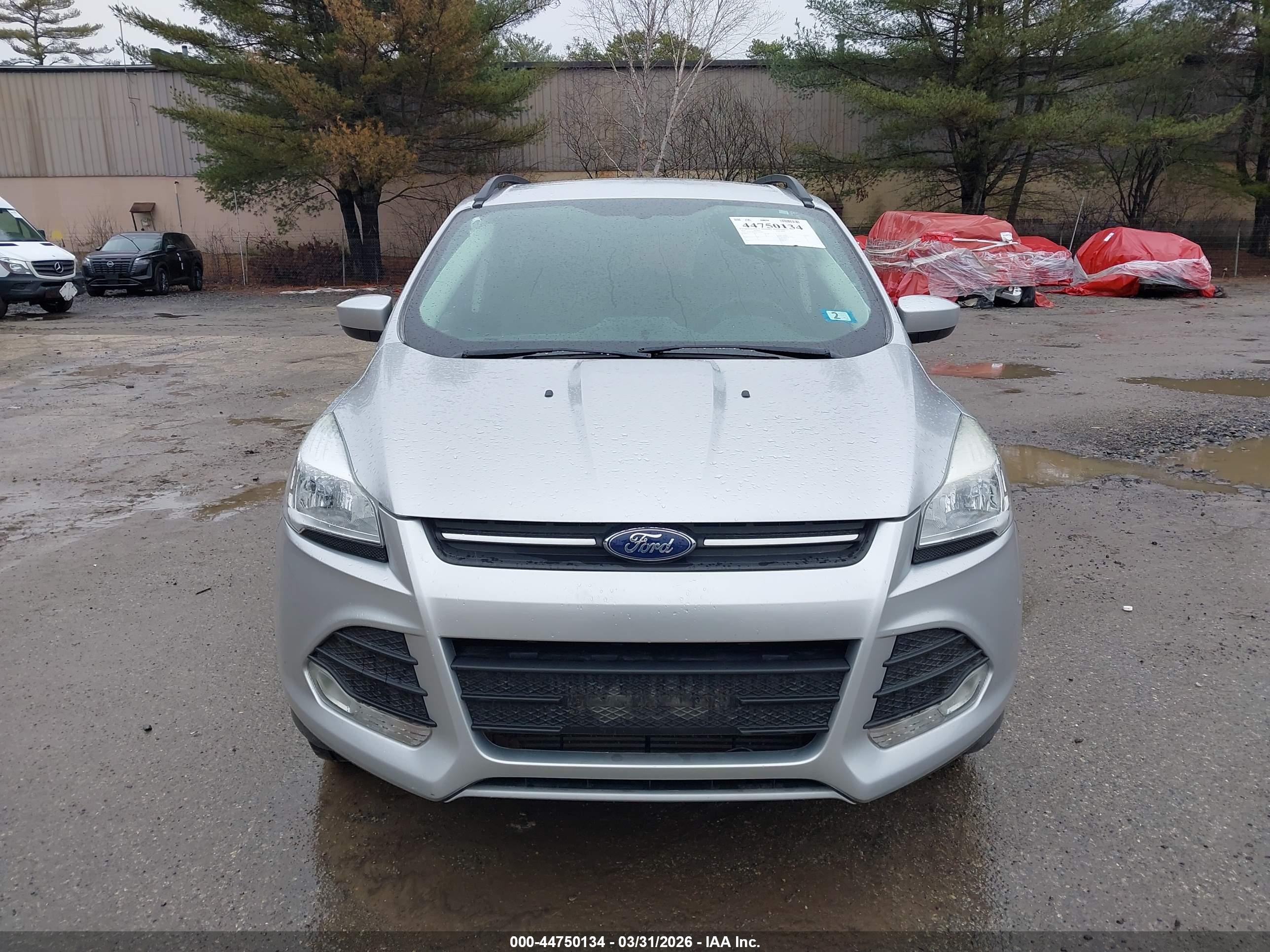 2015 Ford Escape Se Серебряный vin: 1FMCU9G94FUB34887