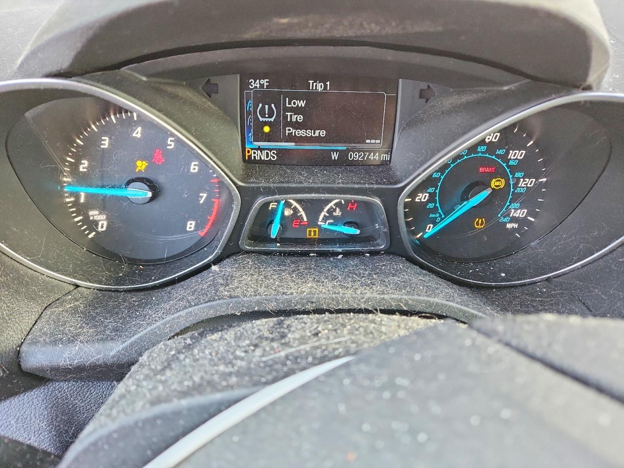 2015 Ford Escape Se Red vin: 1FMCU9G94FUB76265