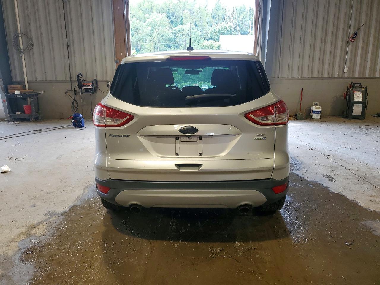 2015 Ford Escape Se Серебряный vin: 1FMCU9G94FUB90585