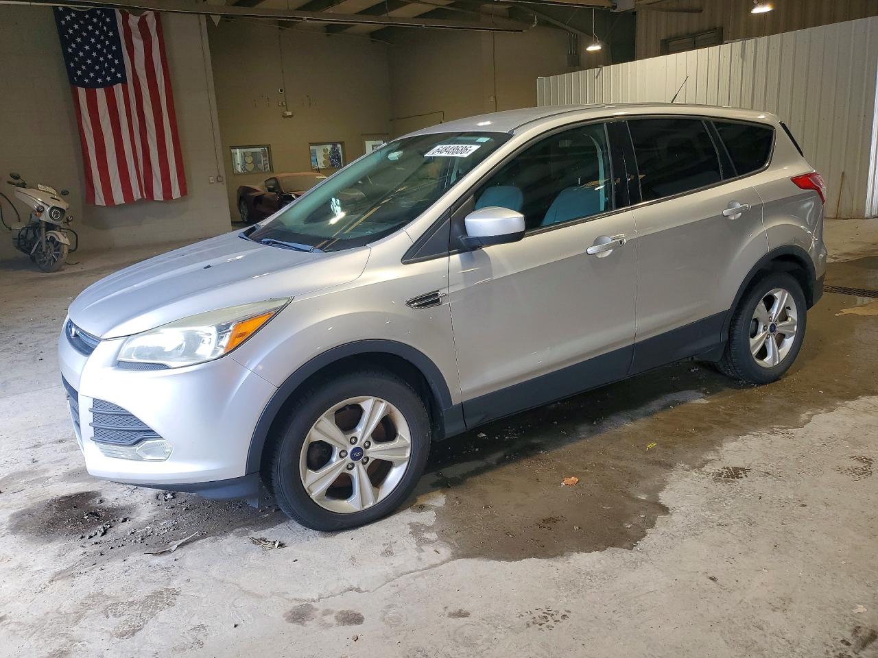 2015 Ford Escape Se Серебряный vin: 1FMCU9G94FUB90585