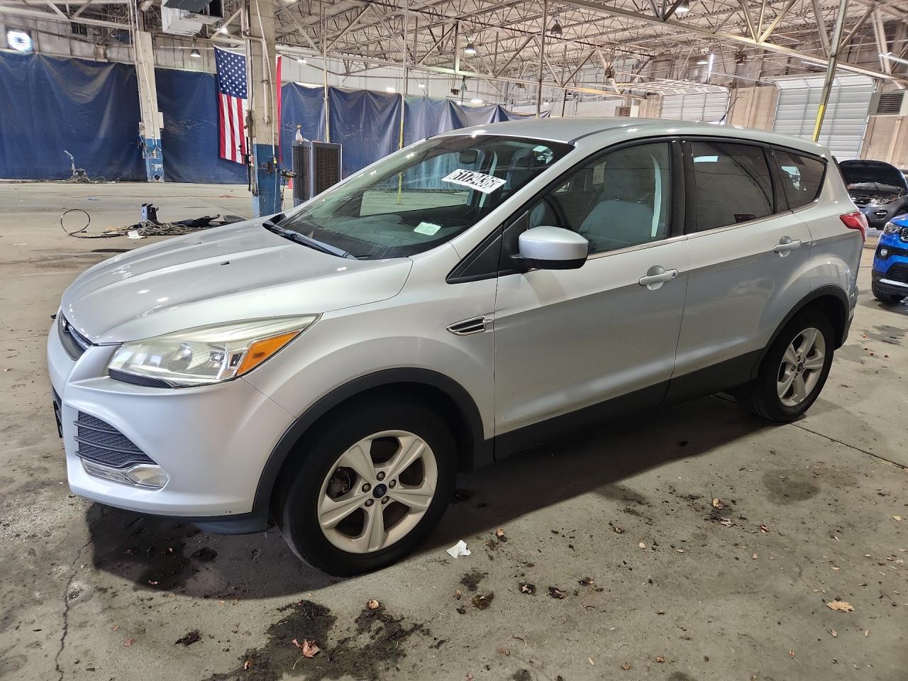 2015 Ford Escape Se Silver vin: 1FMCU9G94FUB91994 Damage: Left Front Door, Dent(S) W/ Paint Dmg, 1 To 2 Inches