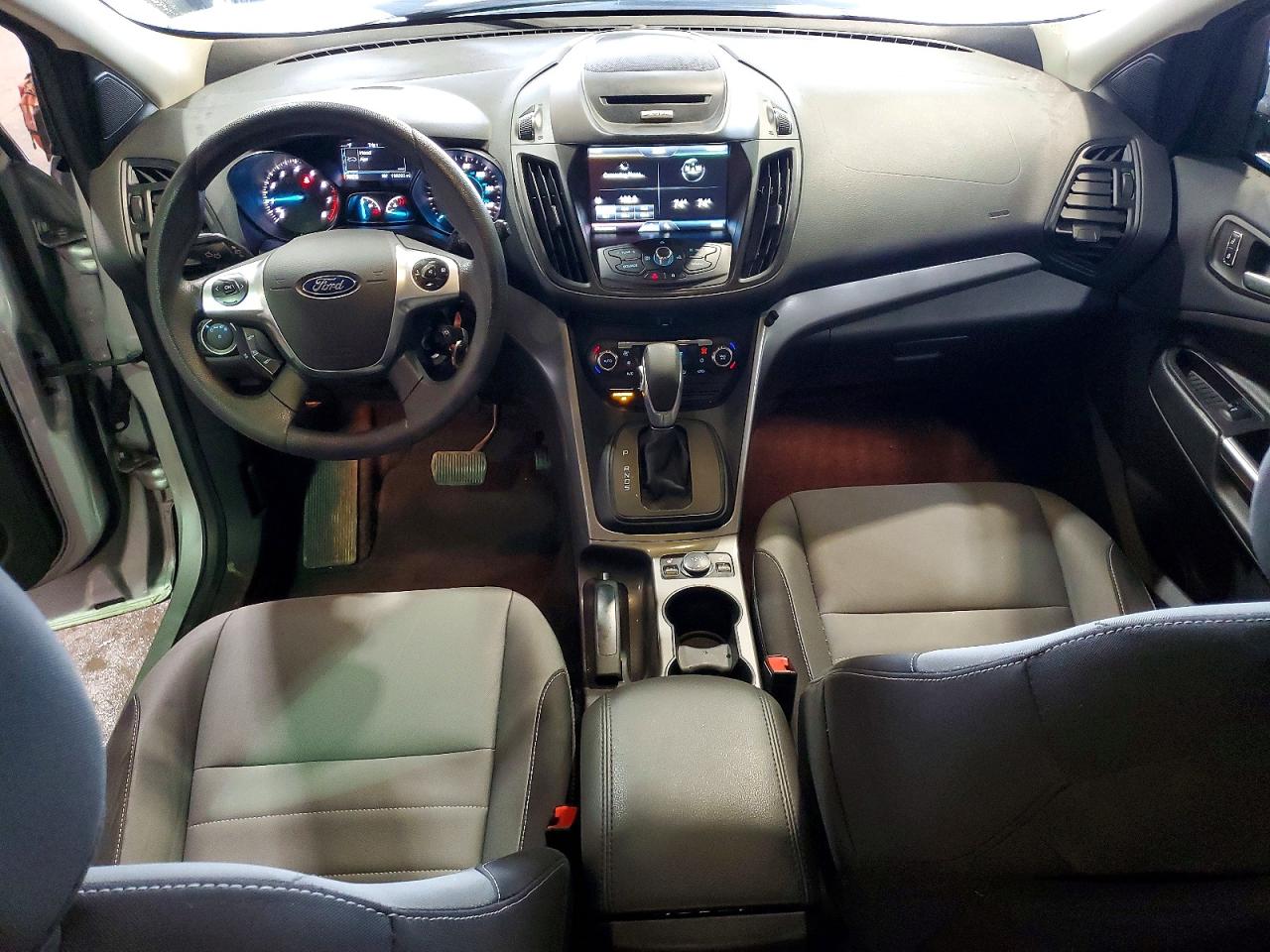 2015 Ford Escape Se Серебряный vin: 1FMCU9G94FUC70002