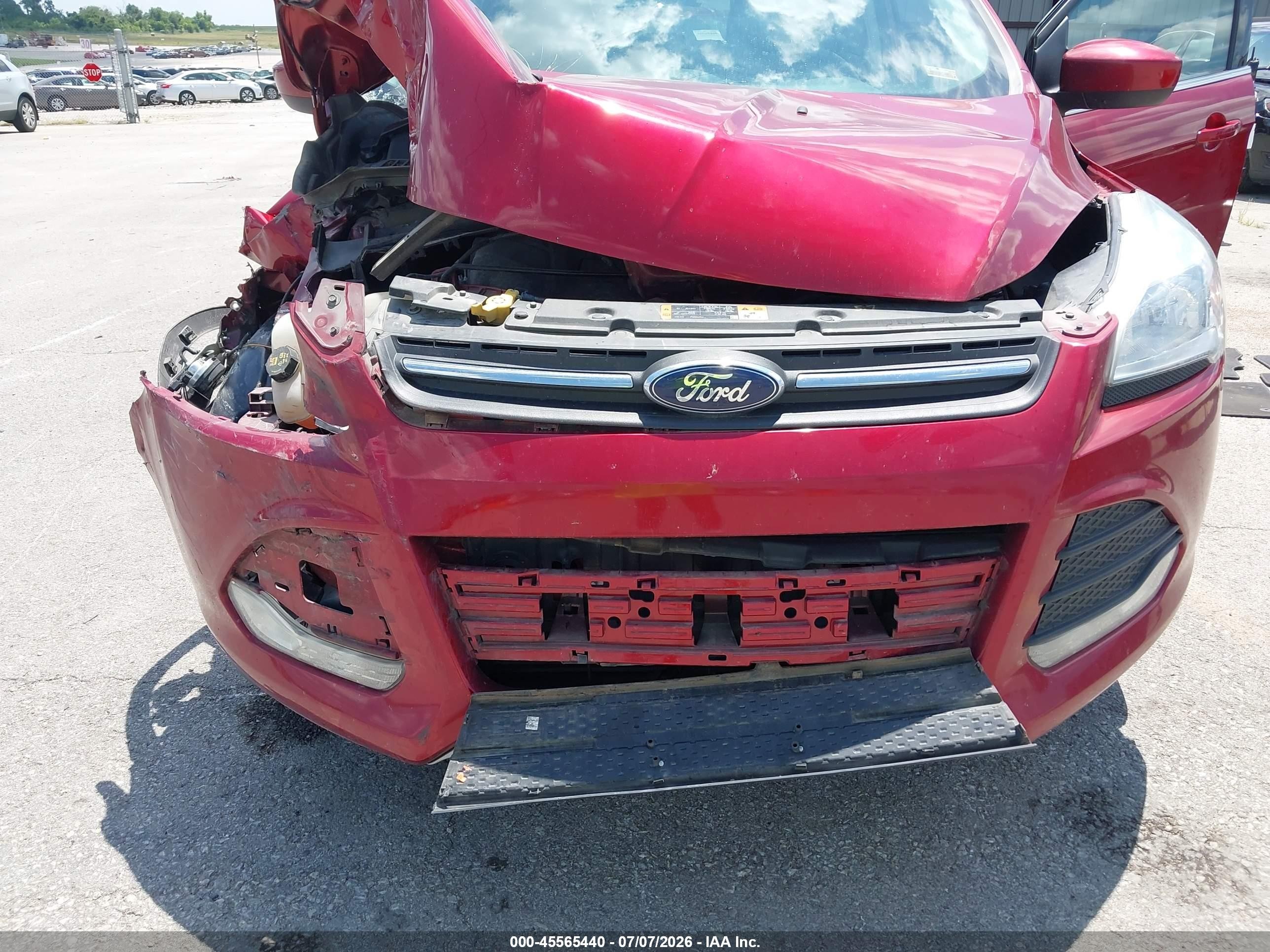 2015 Ford Escape Se Темно-бордовый vin: 1FMCU9G94FUC78830