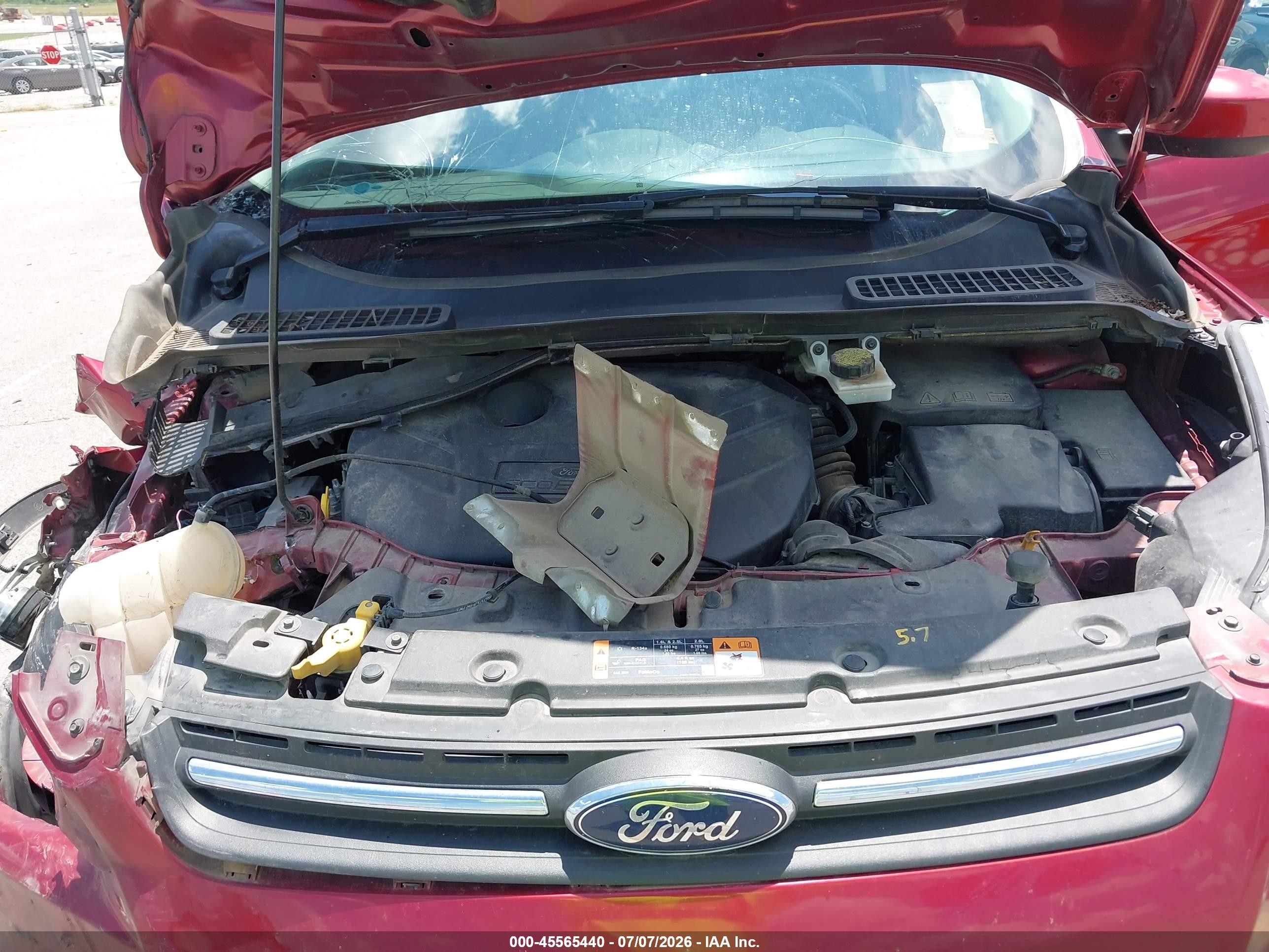 2015 Ford Escape Se Темно-бордовый vin: 1FMCU9G94FUC78830