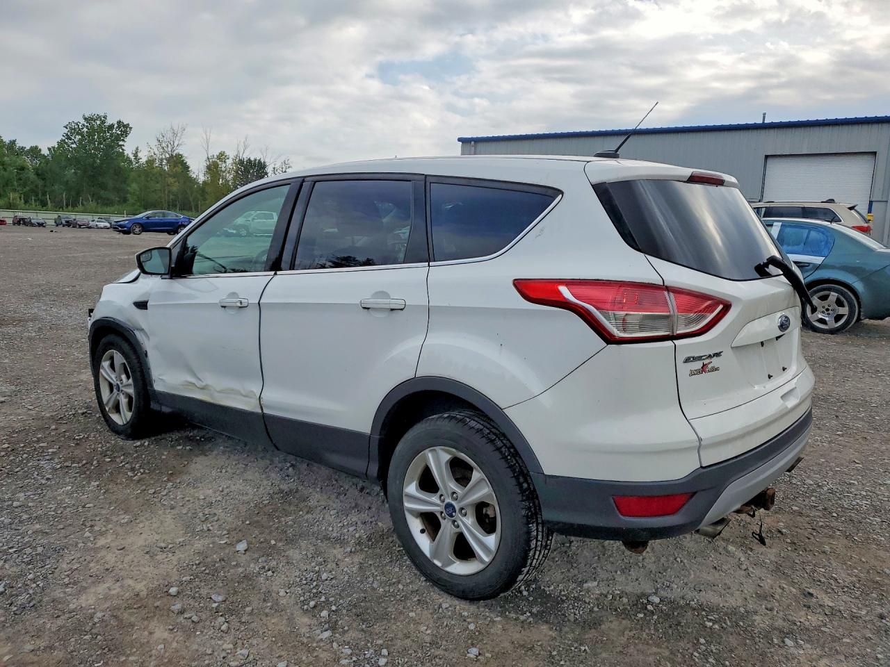 2015 Ford Escape Se White vin: 1FMCU9G95FUA11454